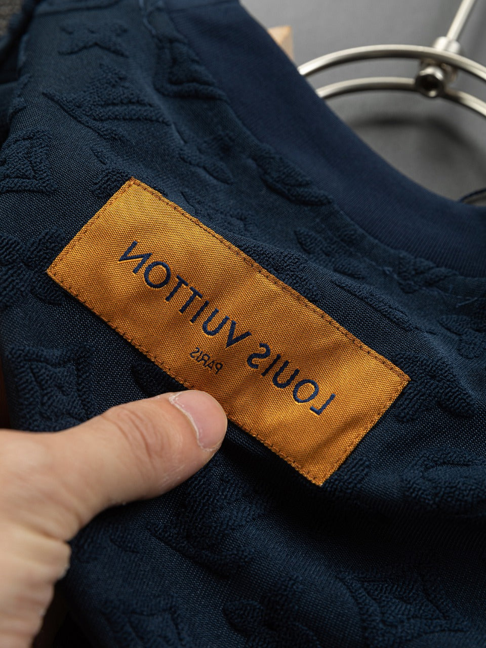 LuxluxHouse Best Quality Clothes T-shirt Louis Vuitton