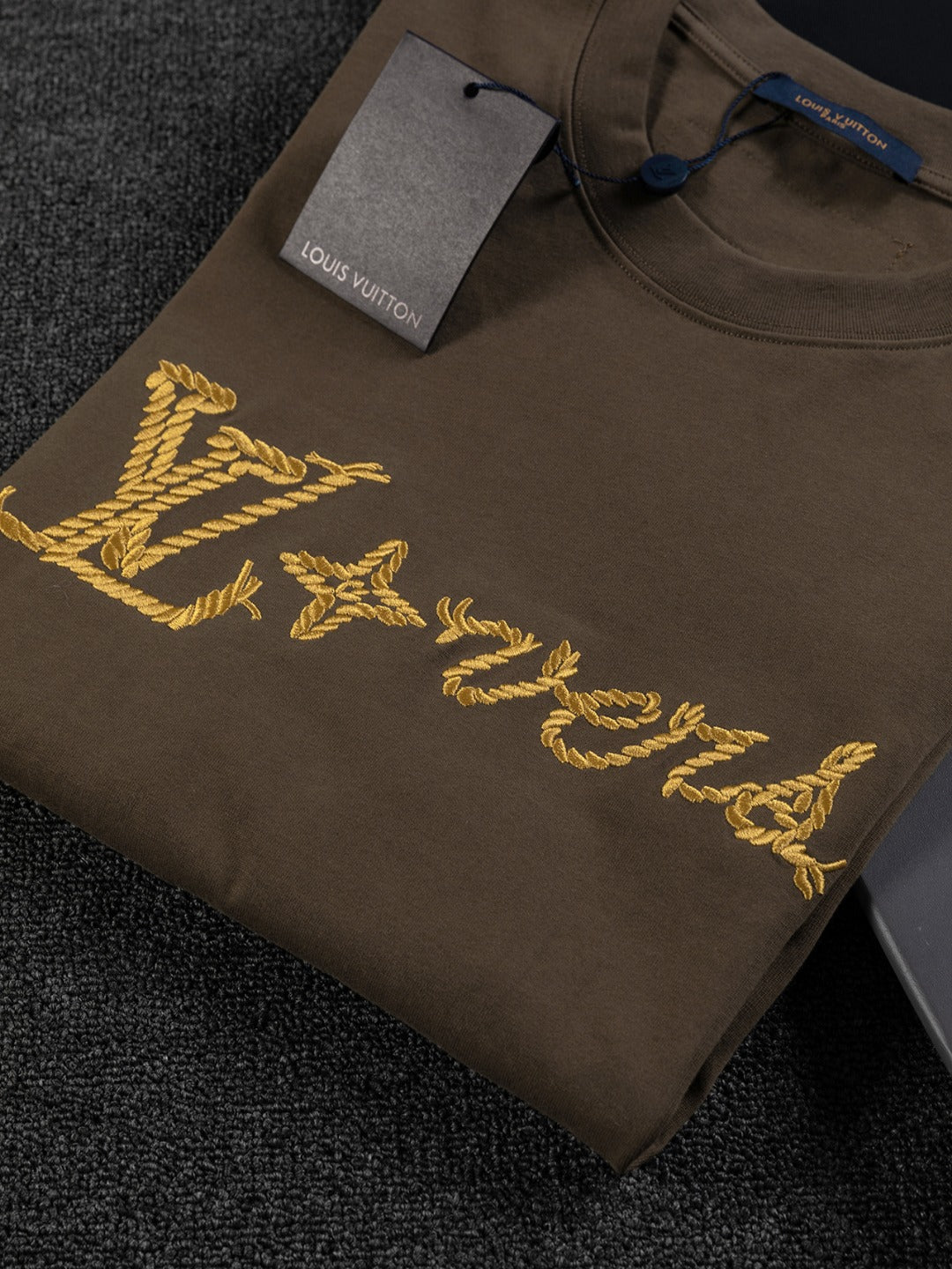 LuxluxHouse Best Quality Clothes T-shirt Louis Vuitton
