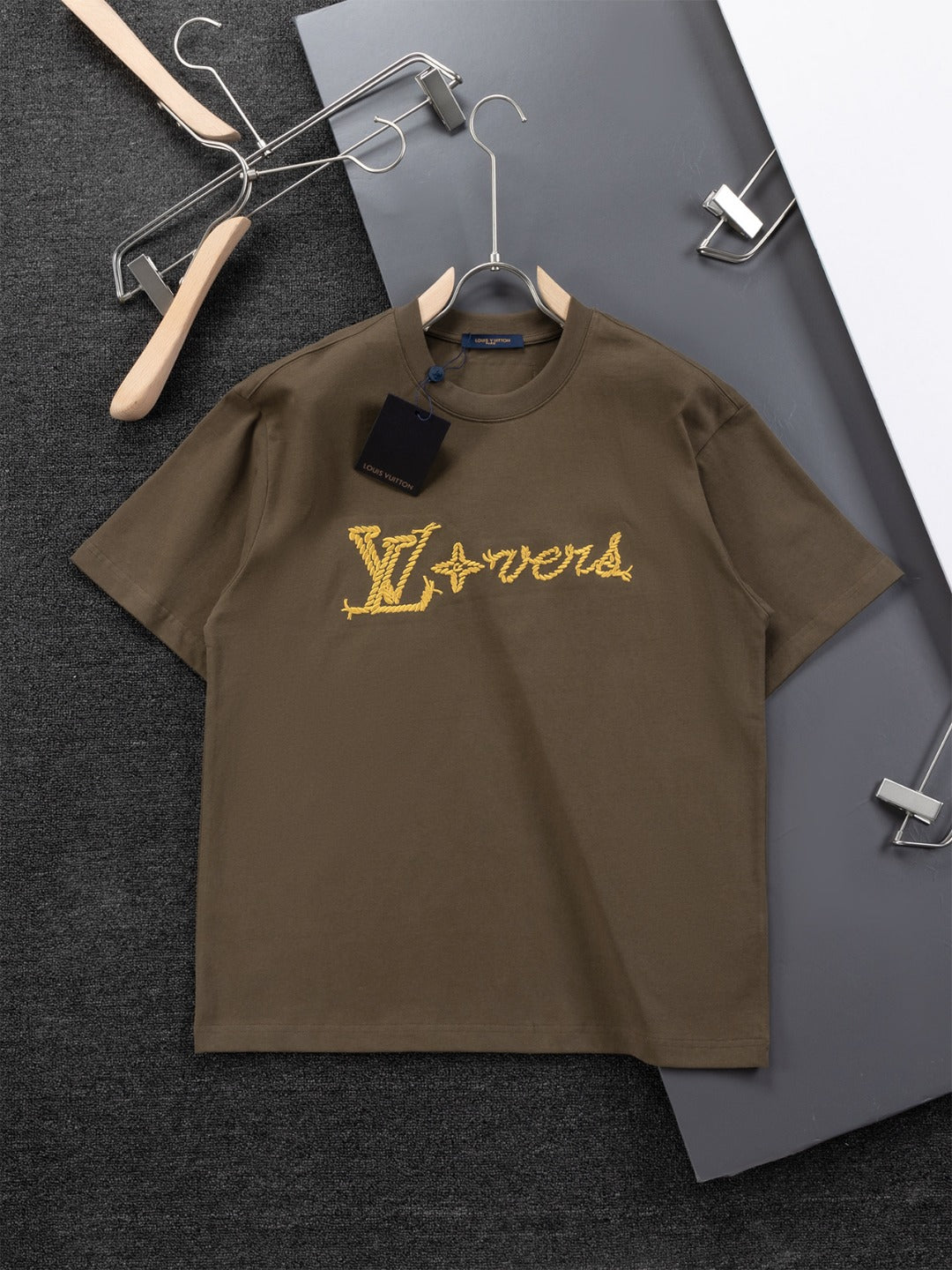LuxluxHouse Best Quality Clothes T-shirt Louis Vuitton