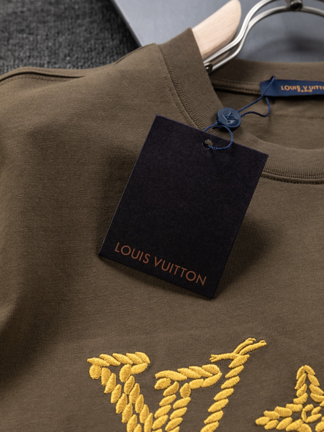 LuxluxHouse Best Quality Clothes T-shirt Louis Vuitton
