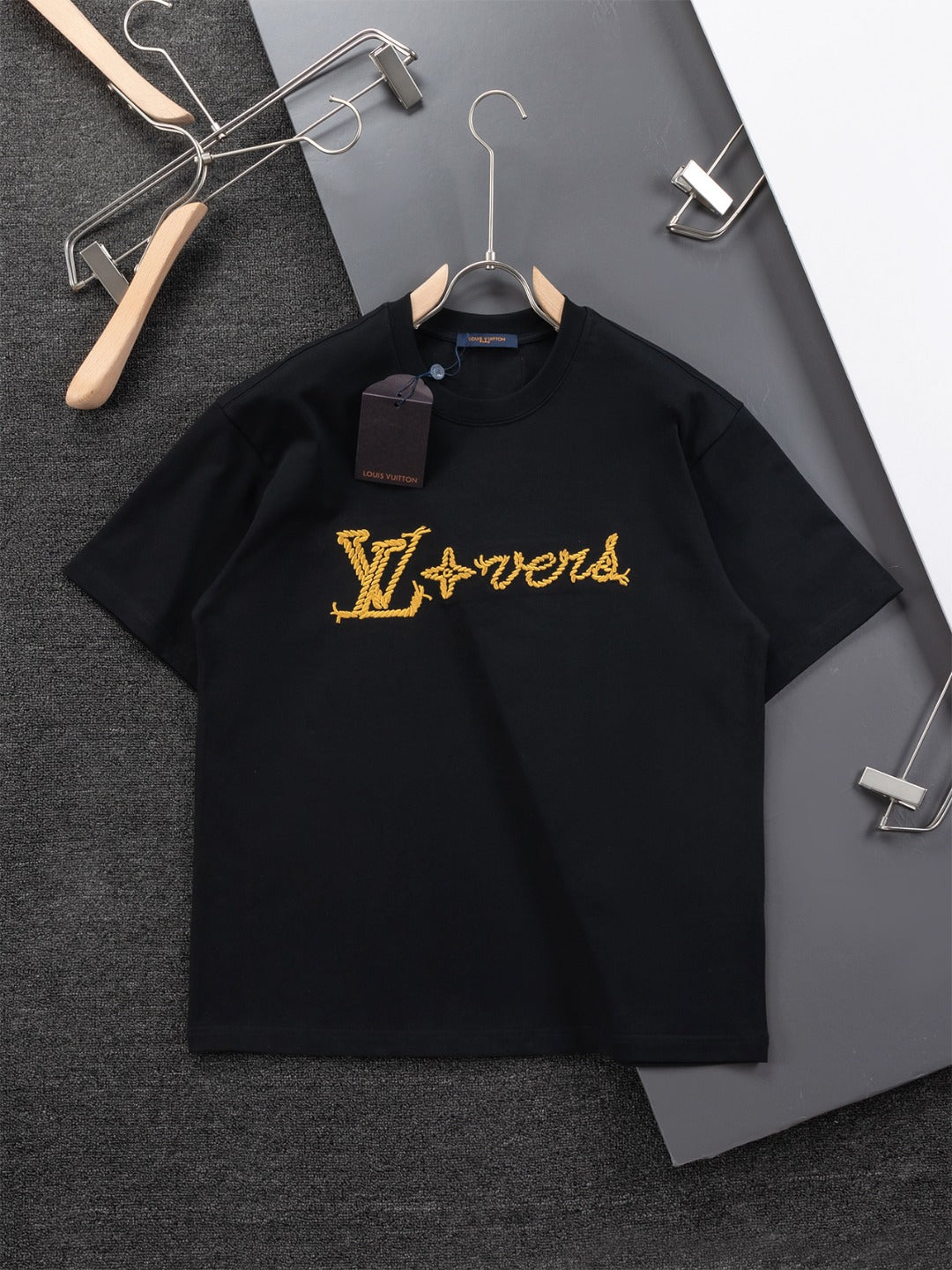 LuxluxHouse Best Quality Clothes T-shirt Louis Vuitton