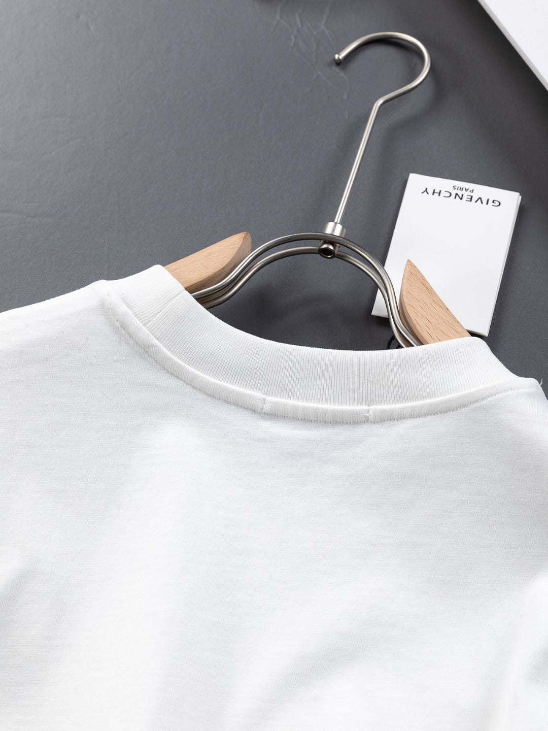 LuxluxHouse Best Quality Clothes Givenchy T-shirt