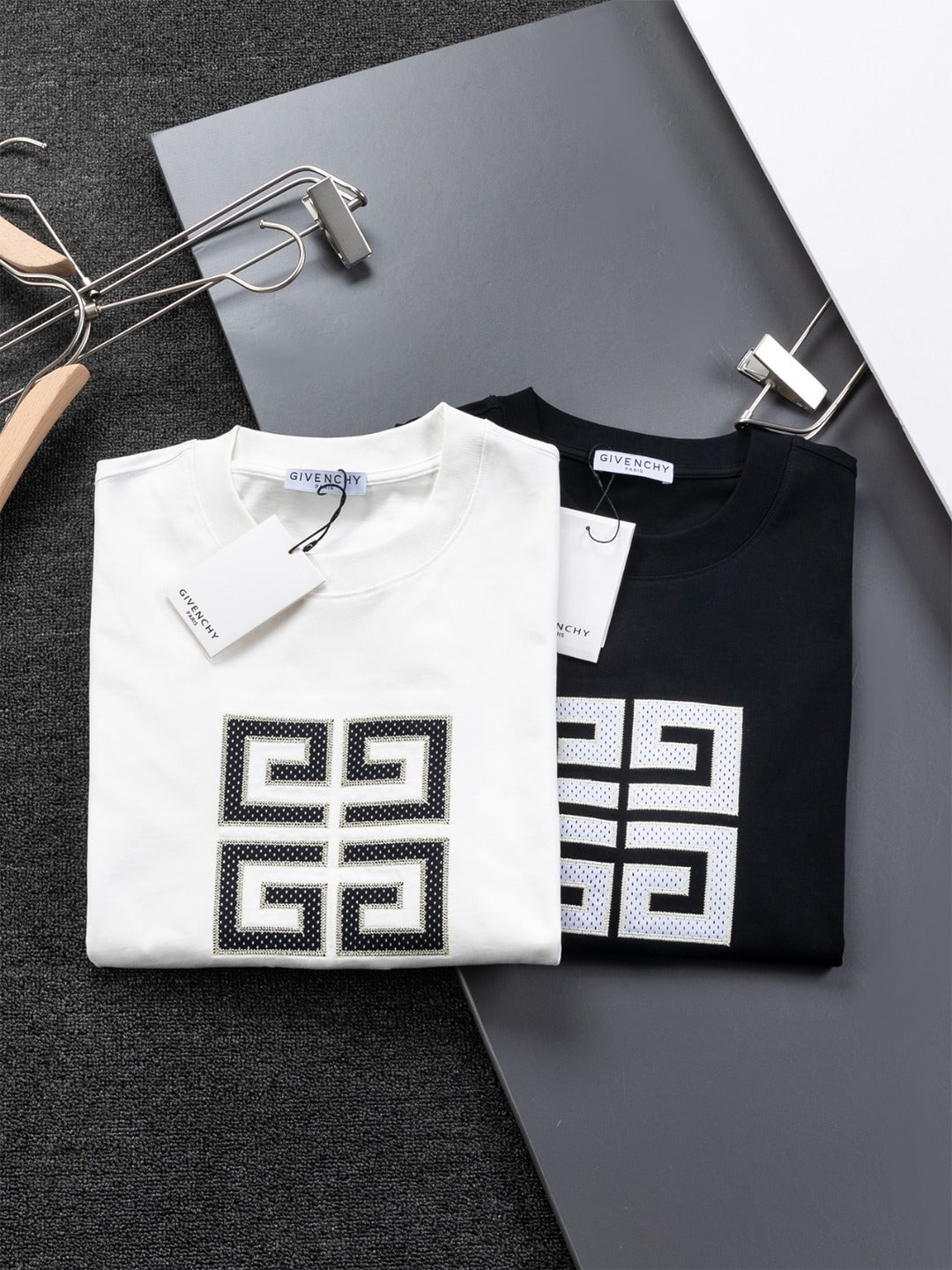LuxluxHouse Best Quality Clothes Givenchy T-shirt