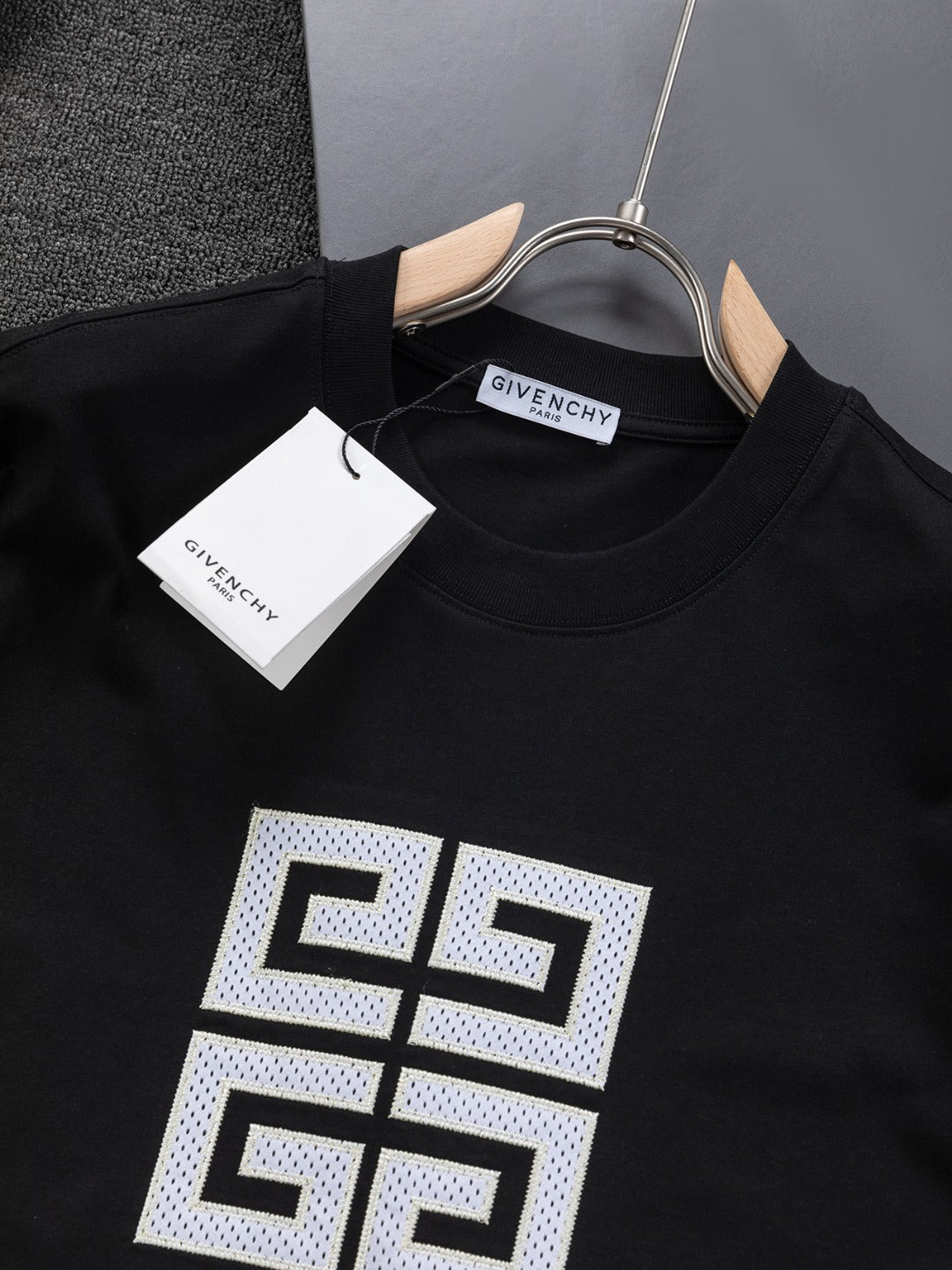 LuxluxHouse Best Quality Clothes Givenchy T-shirt
