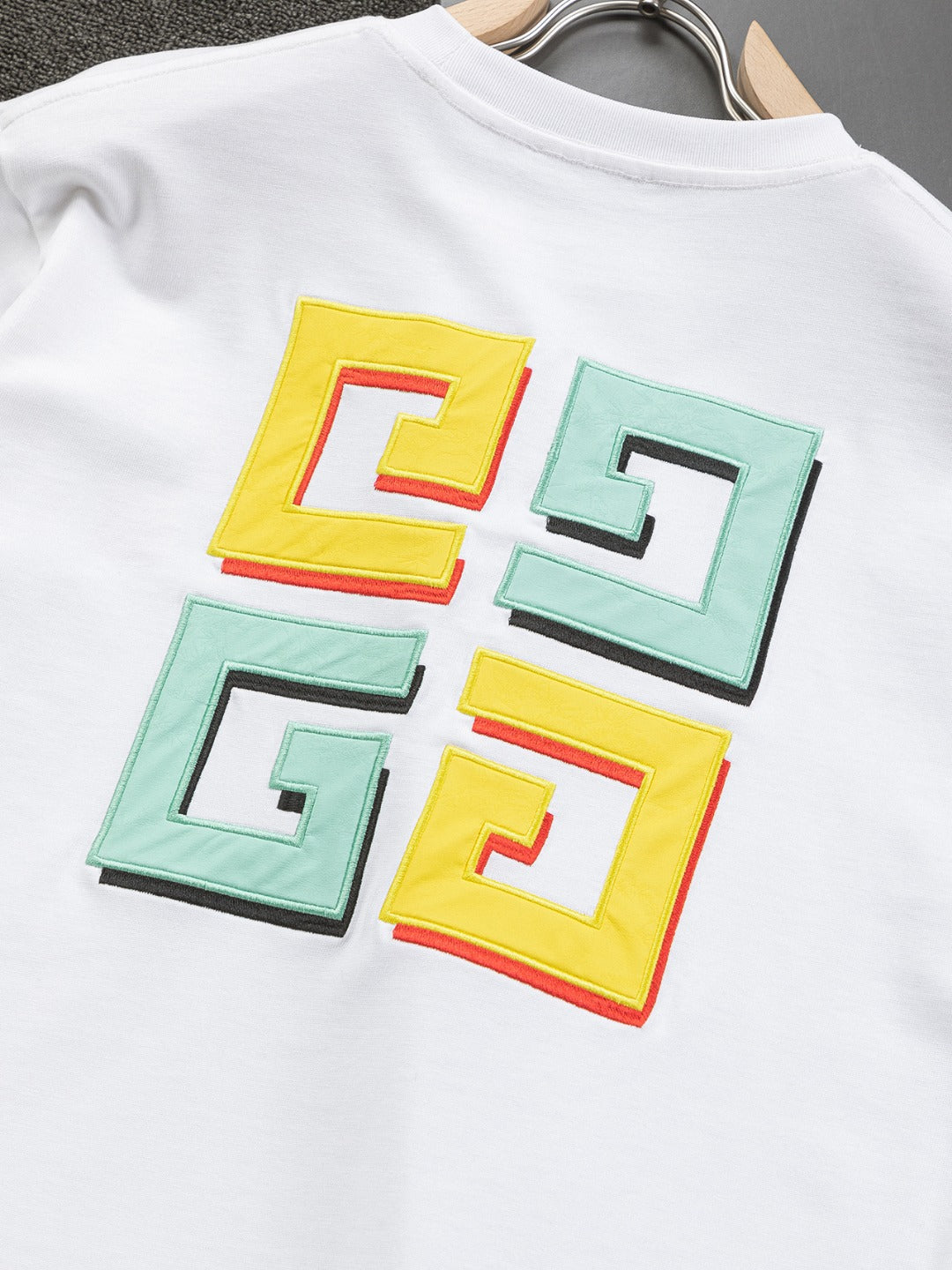 LuxluxHouse Best Quality Clothes Givenchy T-shirt