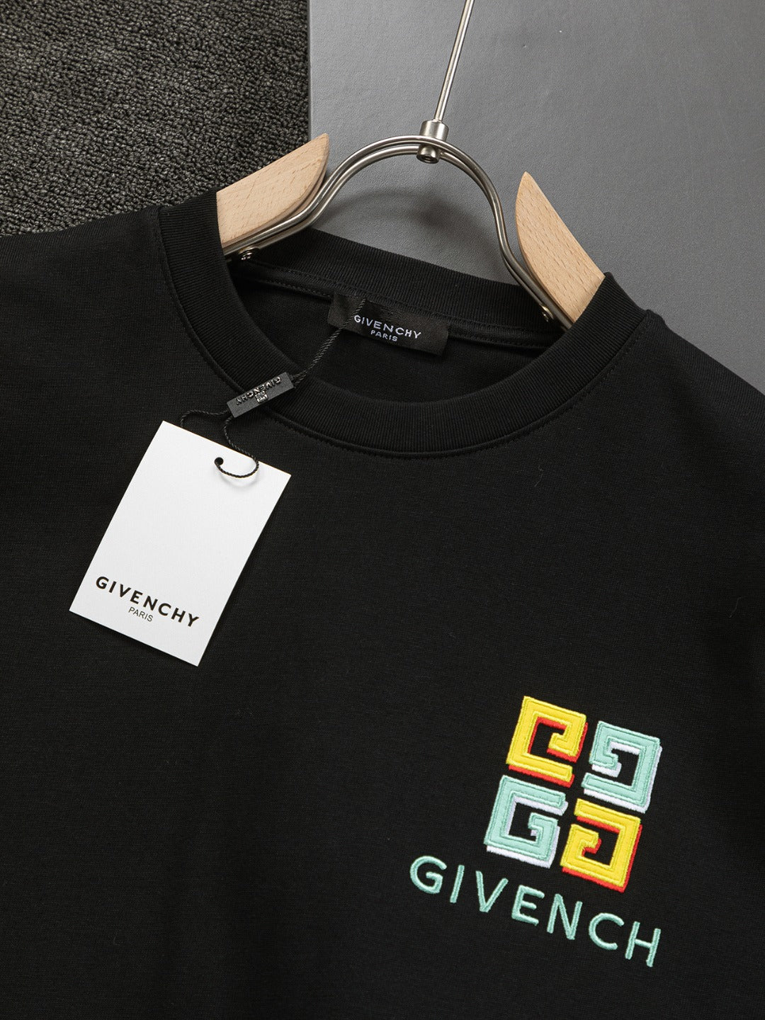 LuxluxHouse Best Quality Clothes Givenchy T-shirt