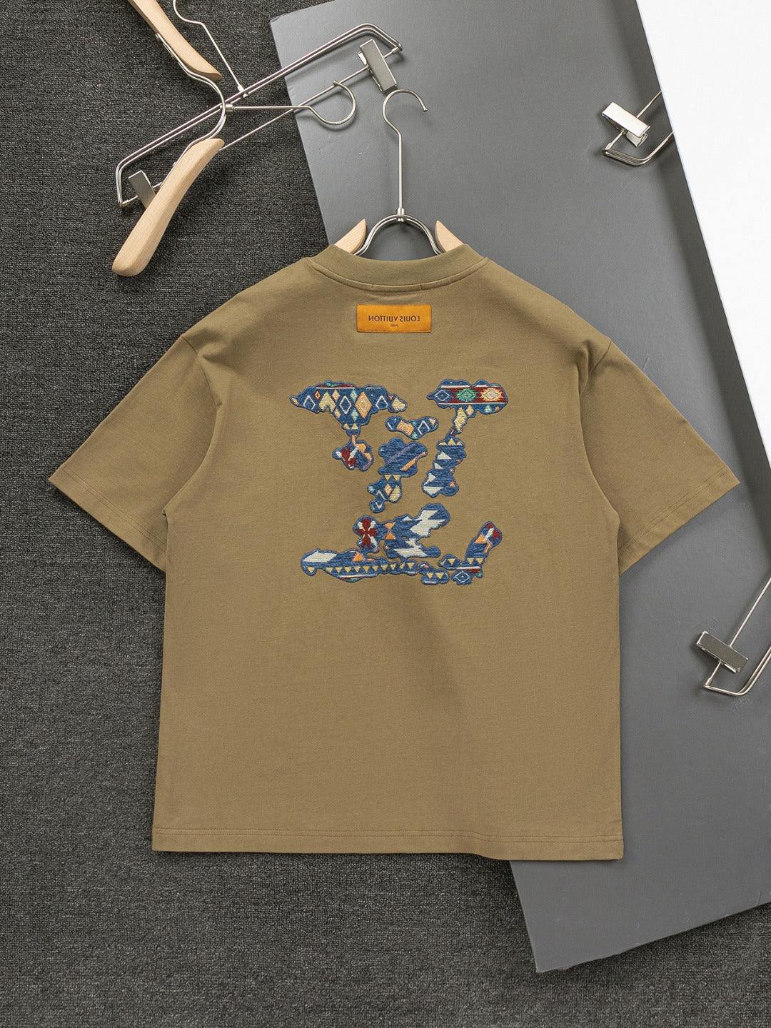 LuxluxHouse Best Quality Clothes T-shirt Louis Vuitton