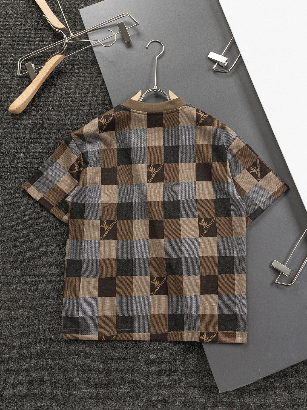 LuxluxHouse Best Quality Clothes T-shirt Louis Vuitton
