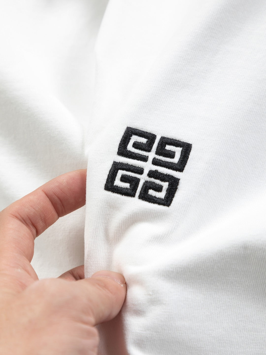 LuxluxHouse Best Quality Clothes Givenchy T-shirt