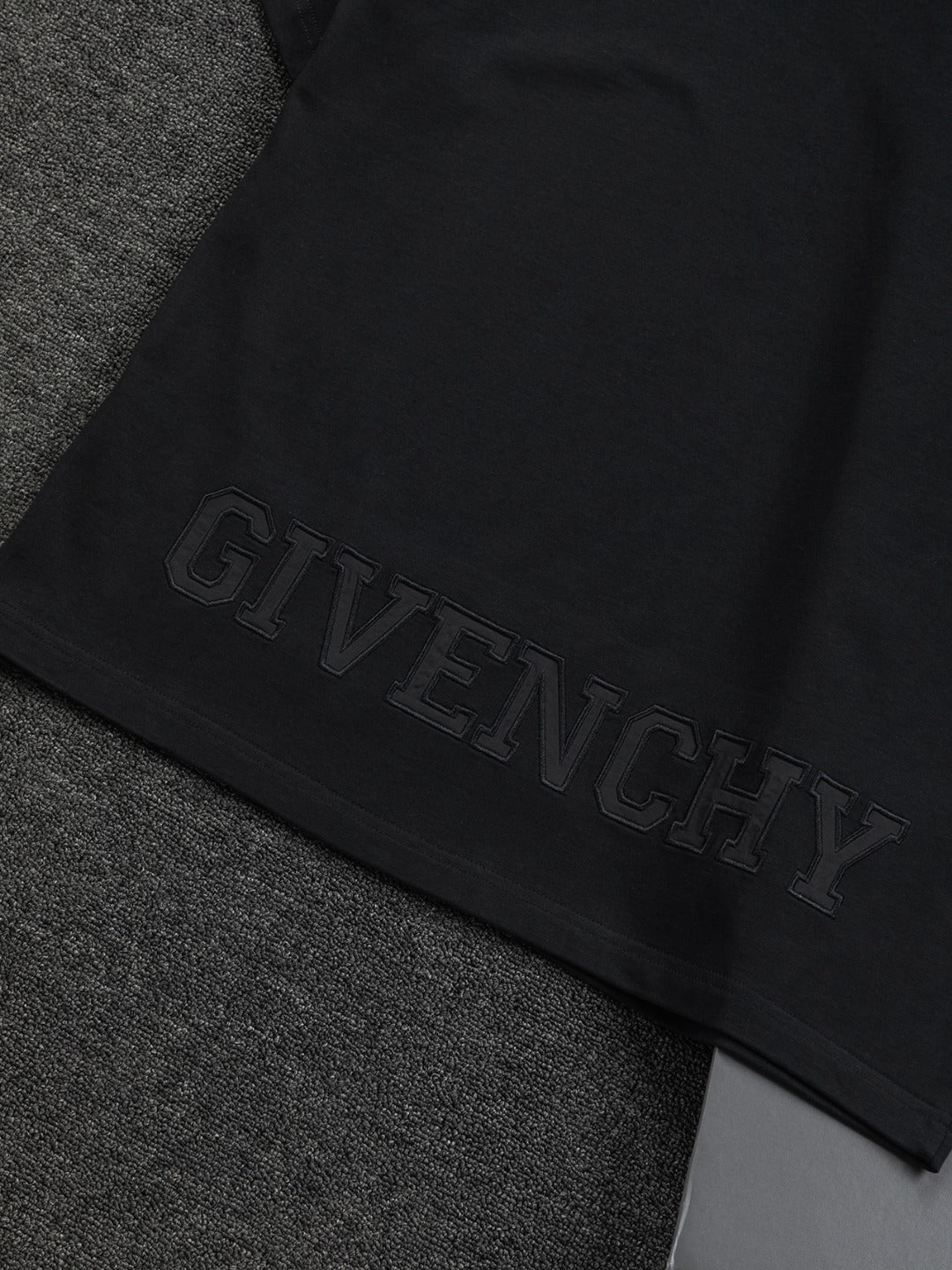 LuxluxHouse Best Quality Clothes Givenchy T-shirt