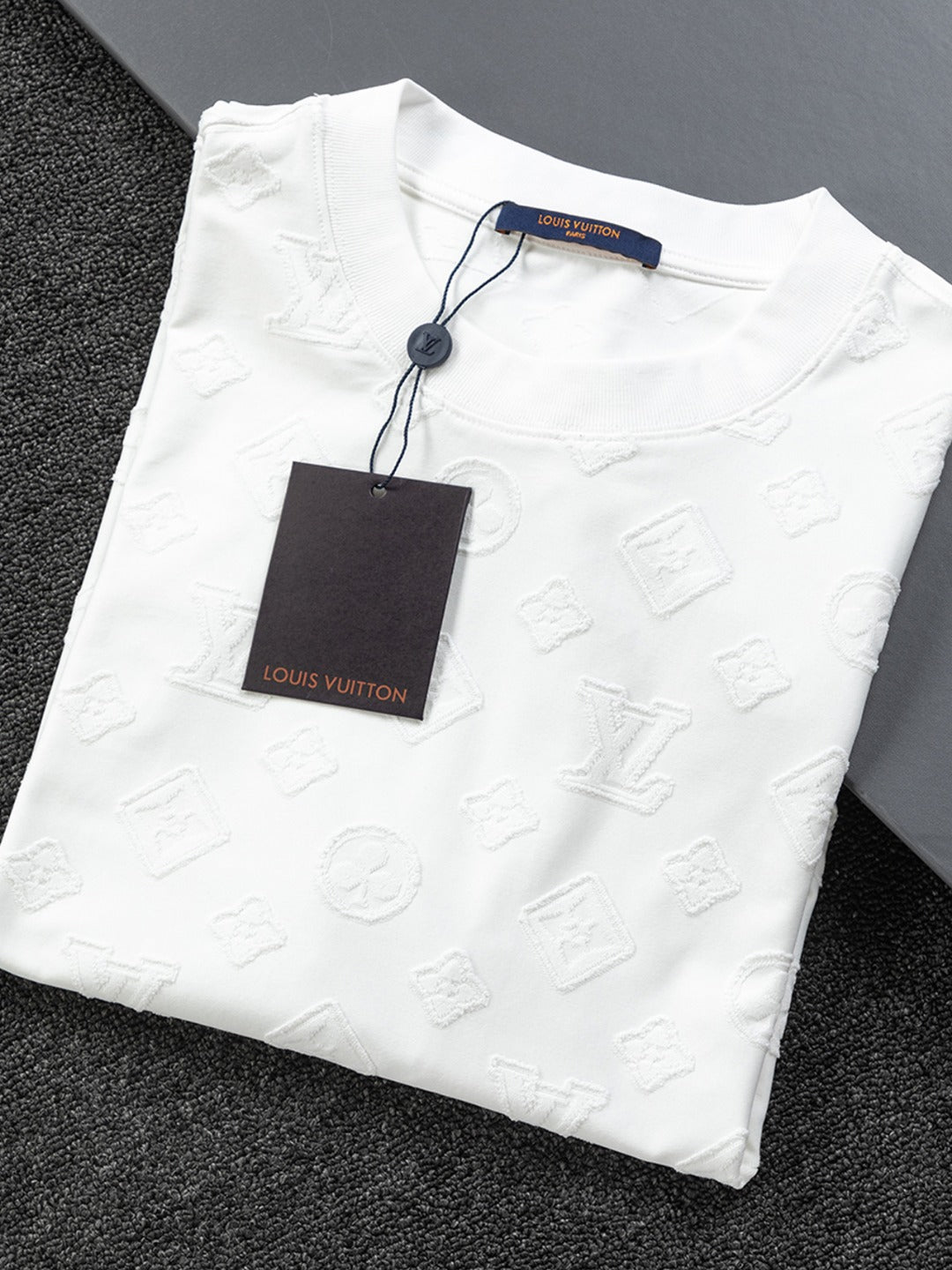 LuxluxHouse Best Quality Clothes T-shirt Louis Vuitton
