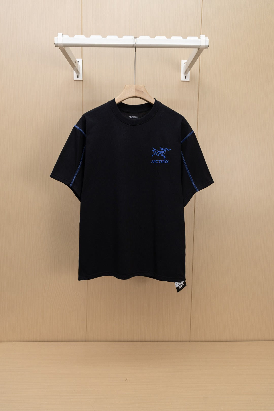LuxluxHouse Best Quality Clothes T-shirt Arcteryx