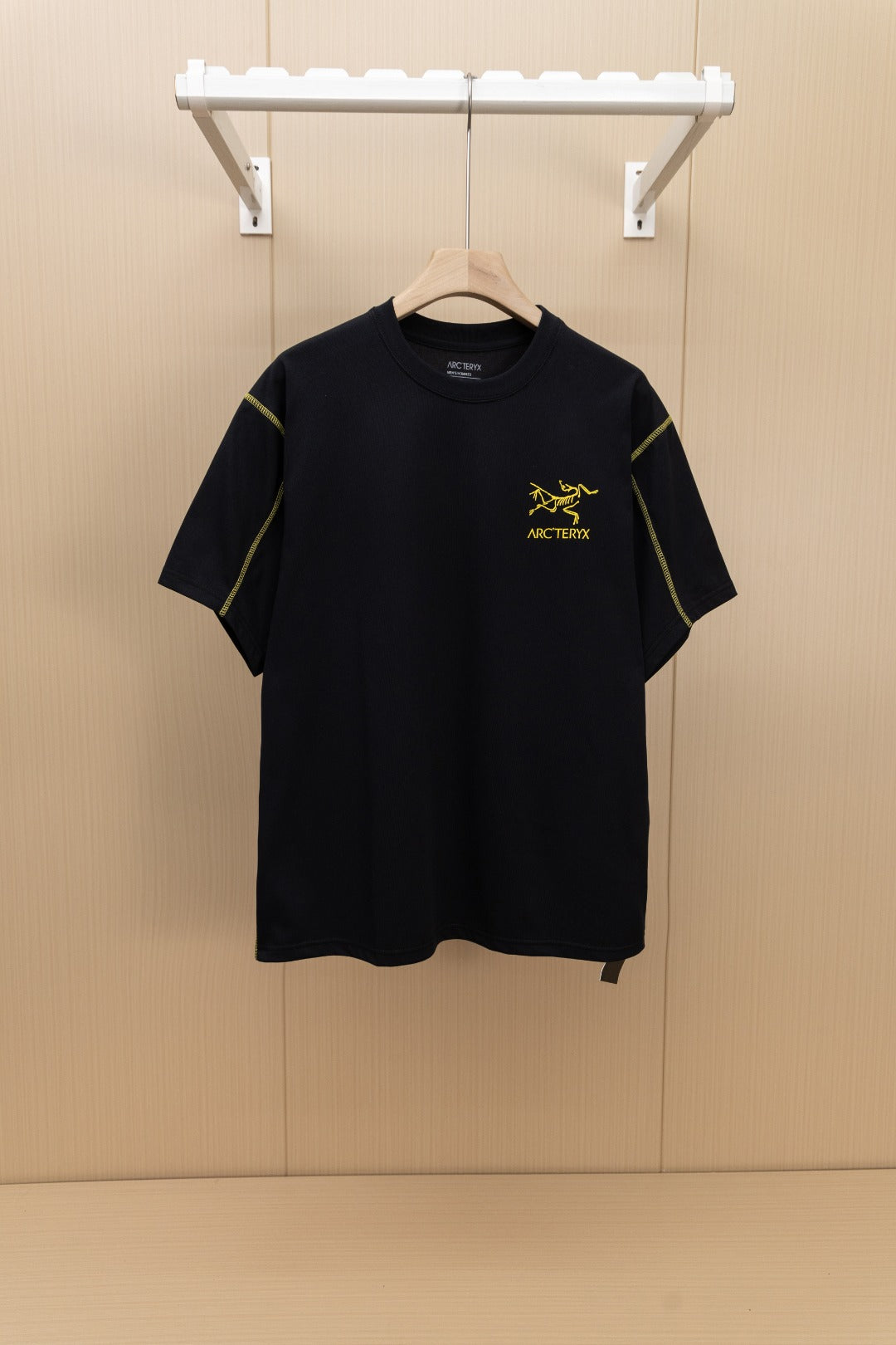 LuxluxHouse Best Quality Clothes T-shirt Arcteryx