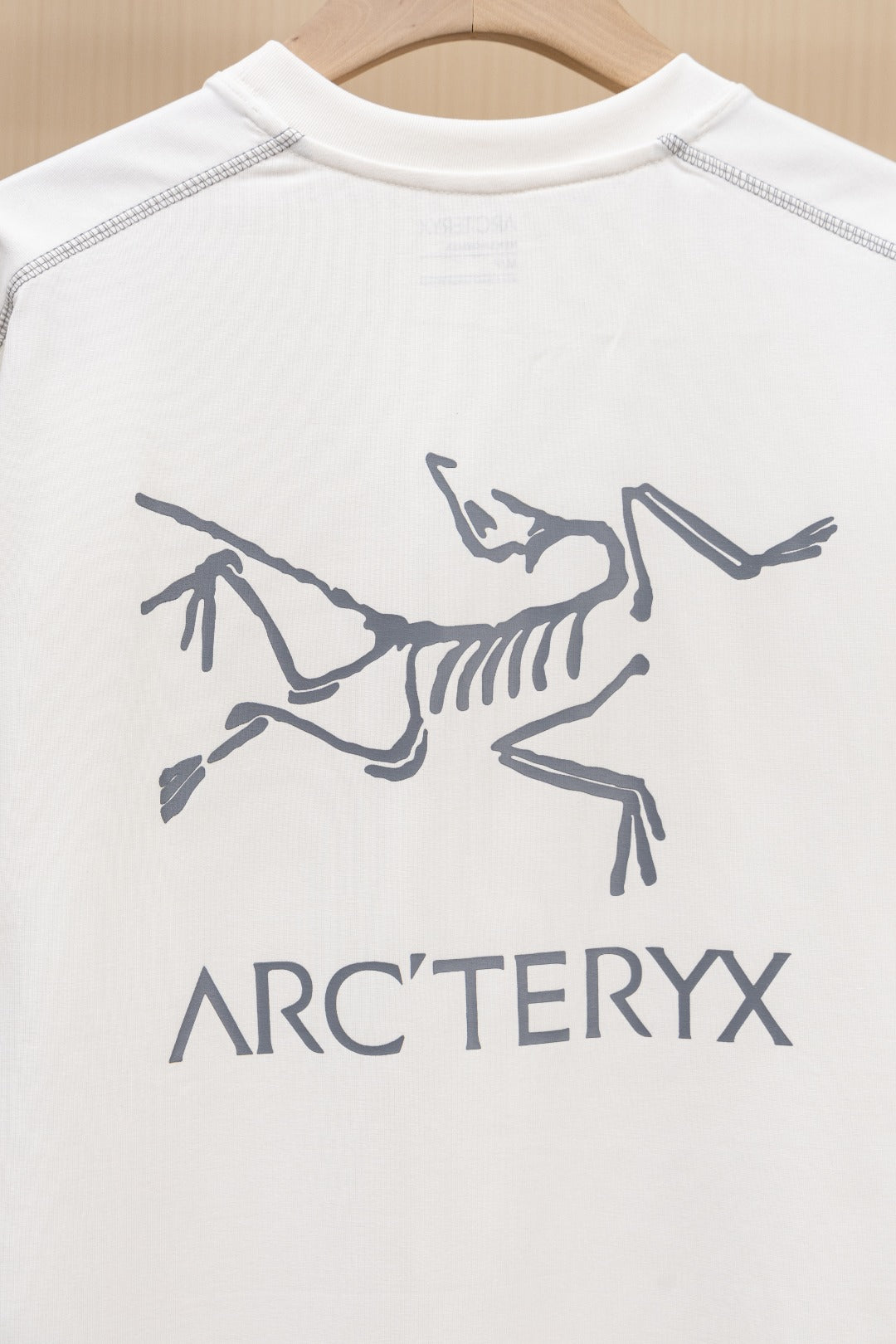 LuxluxHouse Best Quality Clothes T-shirt Arcteryx