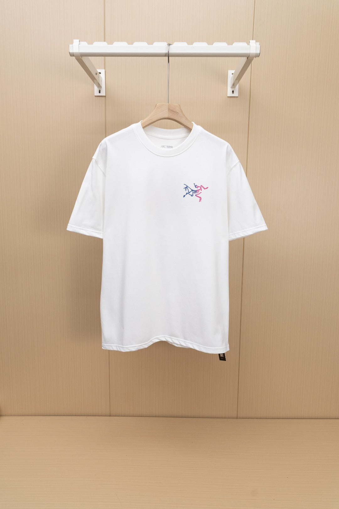 LuxluxHouse Best Quality Clothes T-shirt Arcteryx