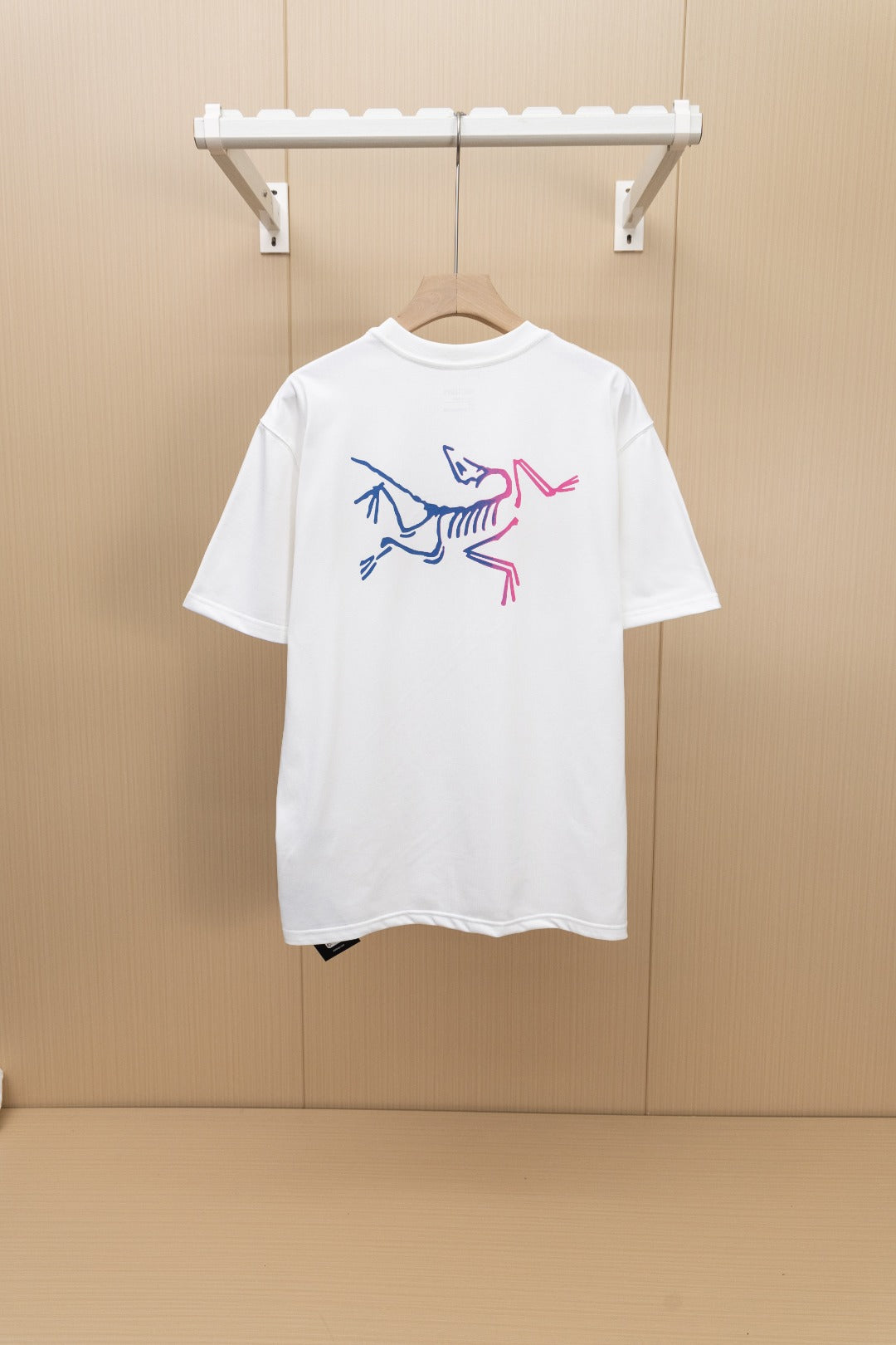 LuxluxHouse Best Quality Clothes T-shirt Arcteryx