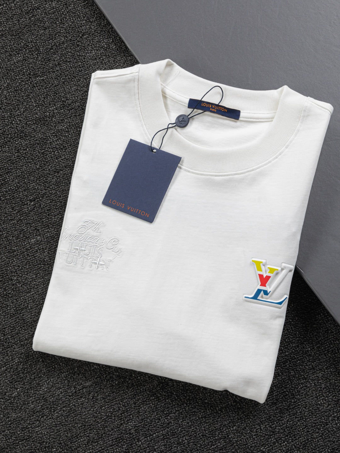 LuxluxHouse Best Quality Clothes T-shirt Louis Vuitton