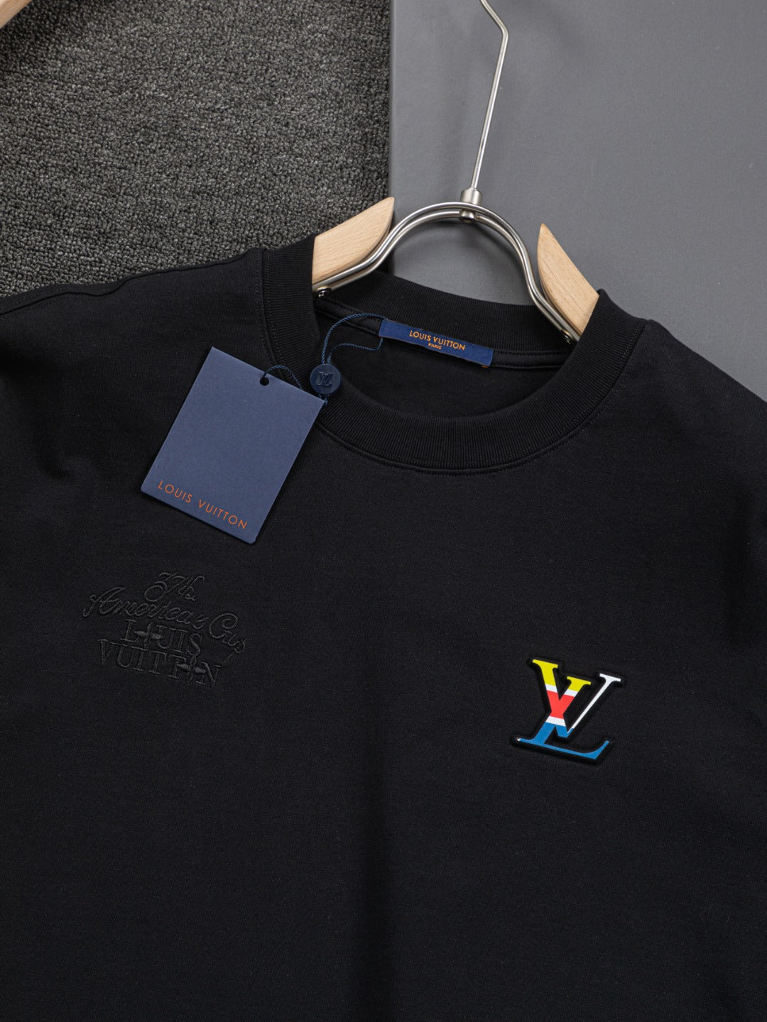 LuxluxHouse Best Quality Clothes T-shirt Louis Vuitton