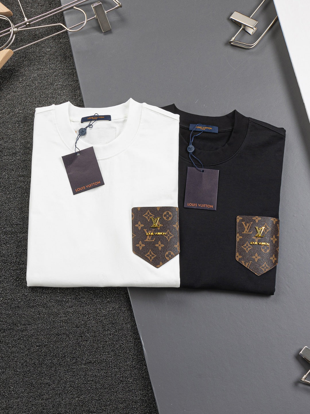 LuxluxHouse Best Quality Clothes T-shirt Louis Vuitton
