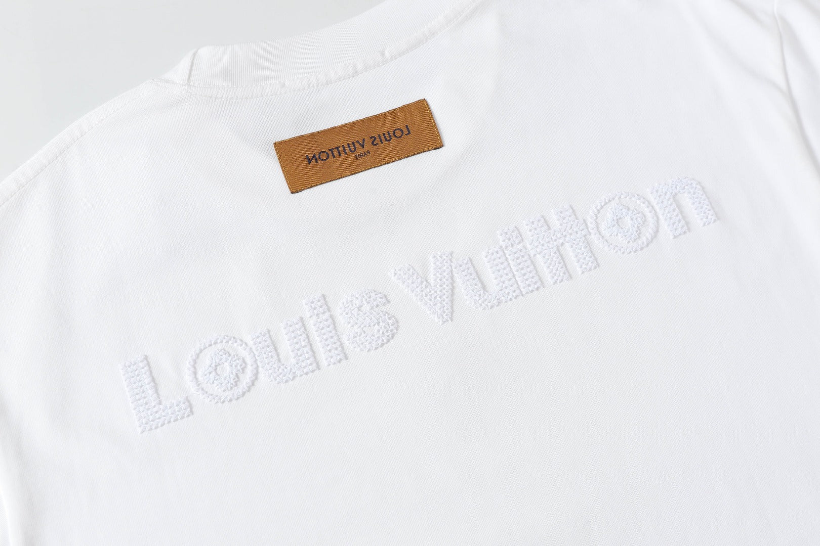 LuxluxHouse Best Quality Clothes T-shirt Louis Vuitton