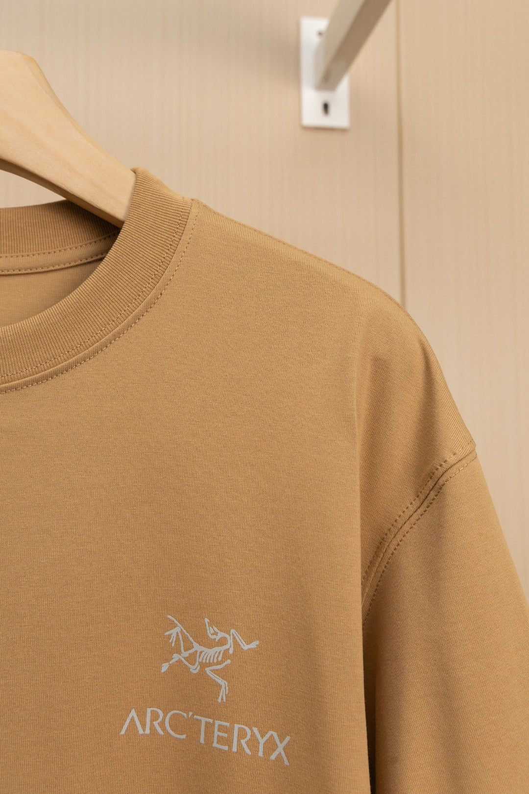 LuxluxHouse Best Quality Clothes T-shirt Arcteryx