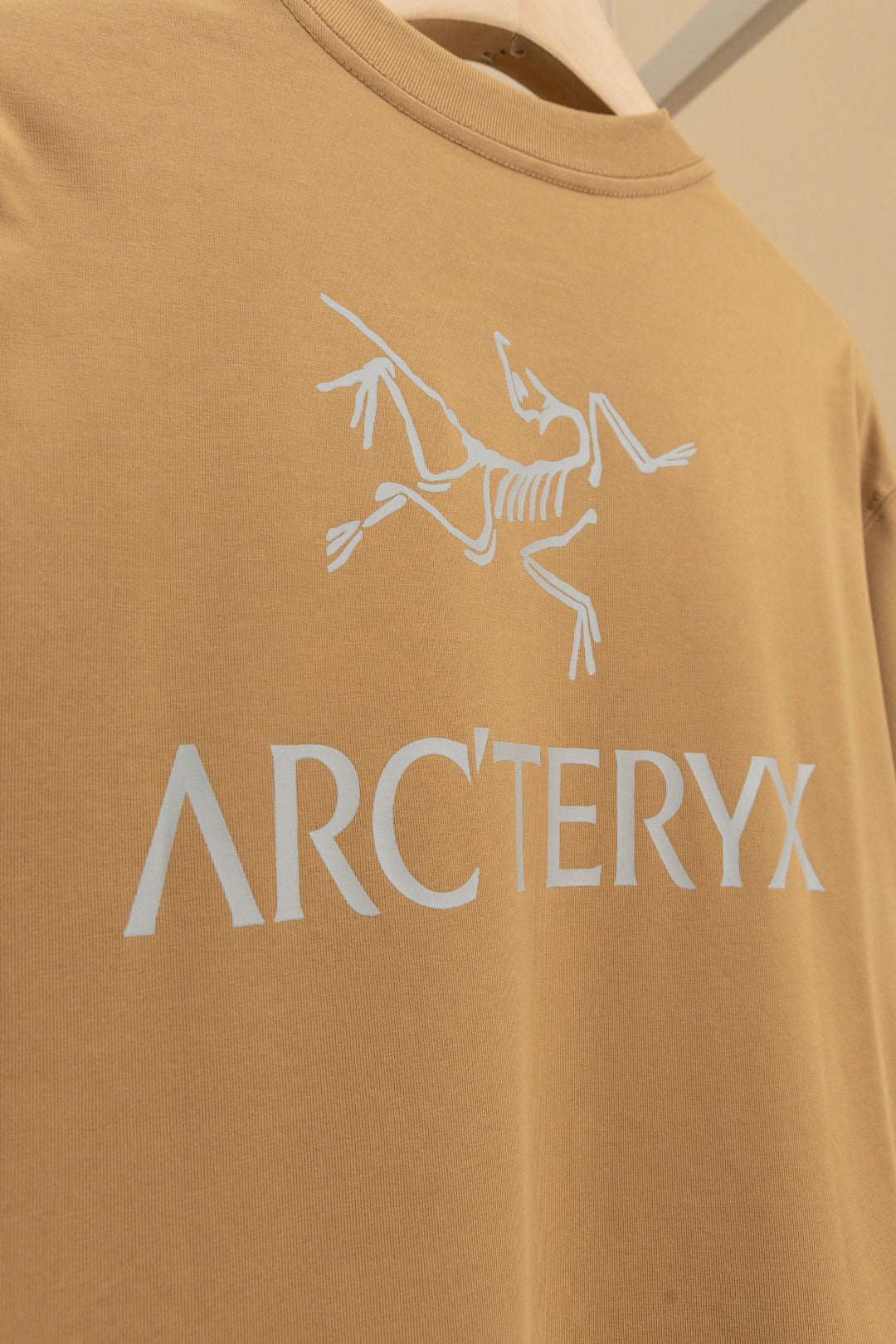 LuxluxHouse Best Quality Clothes T-shirt Arcteryx
