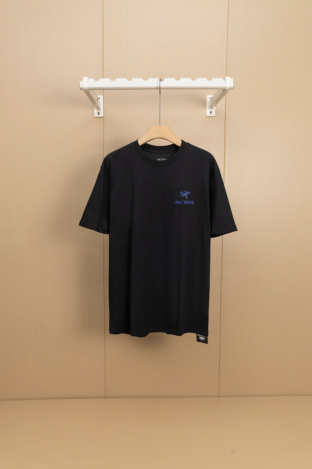 LuxluxHouse Best Quality Clothes T-shirt Arcteryx