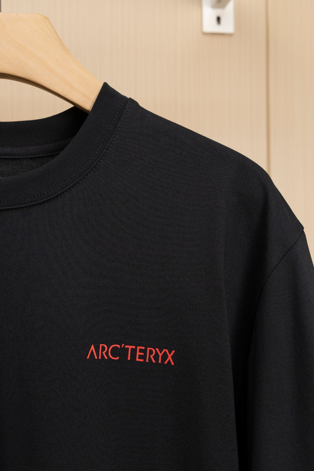 LuxluxHouse Best Quality Clothes T-shirt Arcteryx