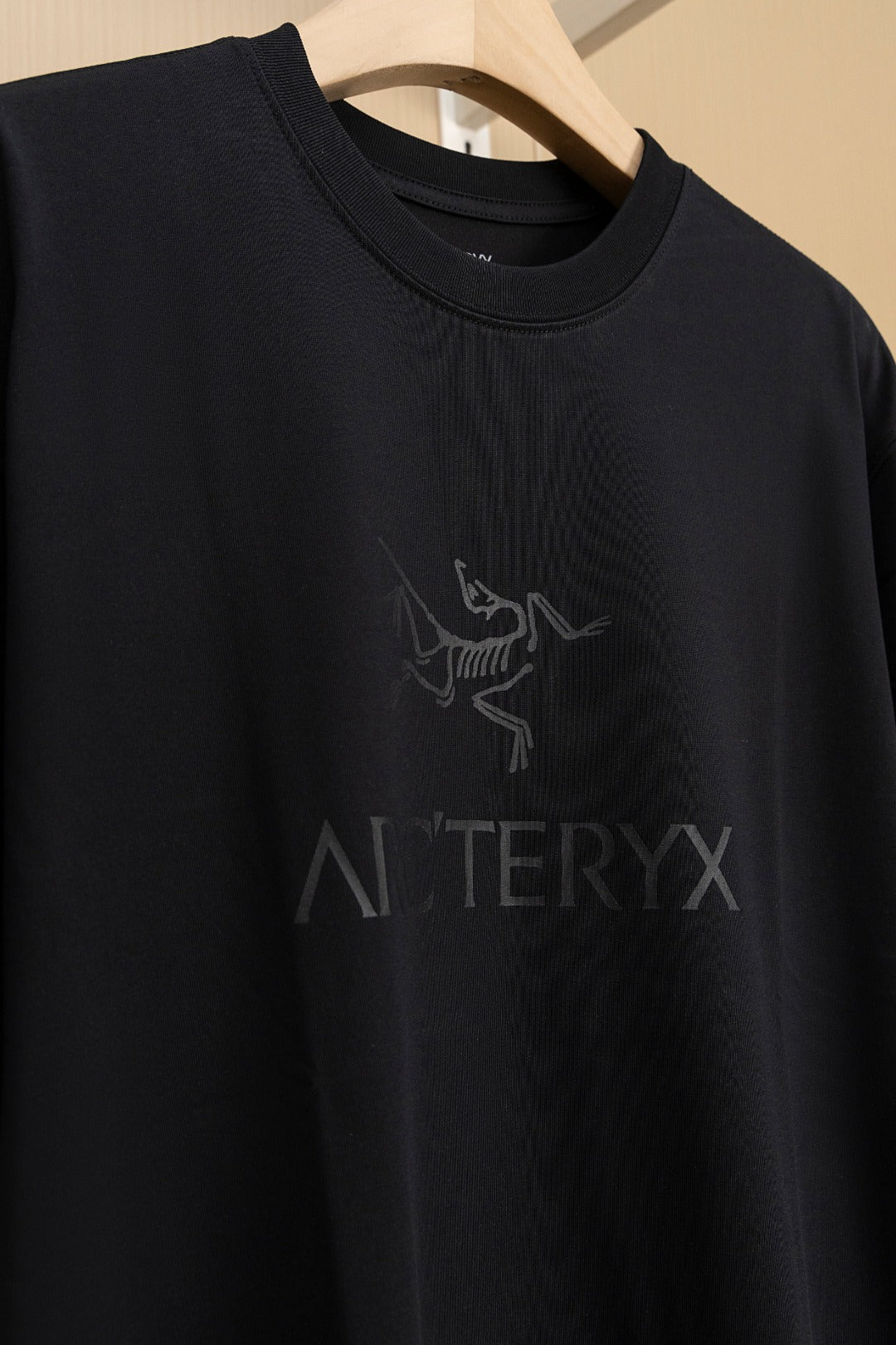LuxluxHouse Best Quality Clothes T-shirt Arcteryx