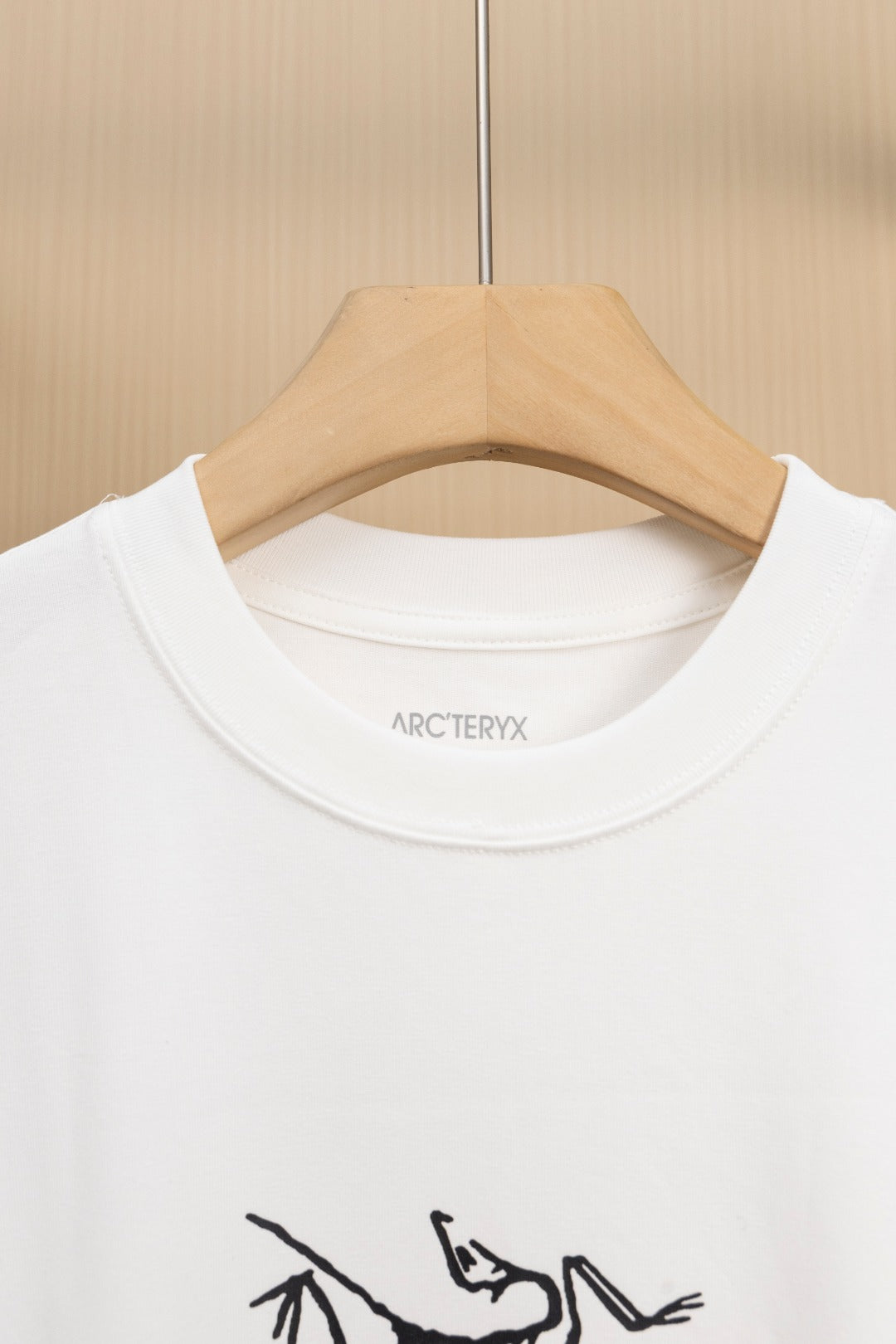 LuxluxHouse Best Quality Clothes T-shirt Arcteryx