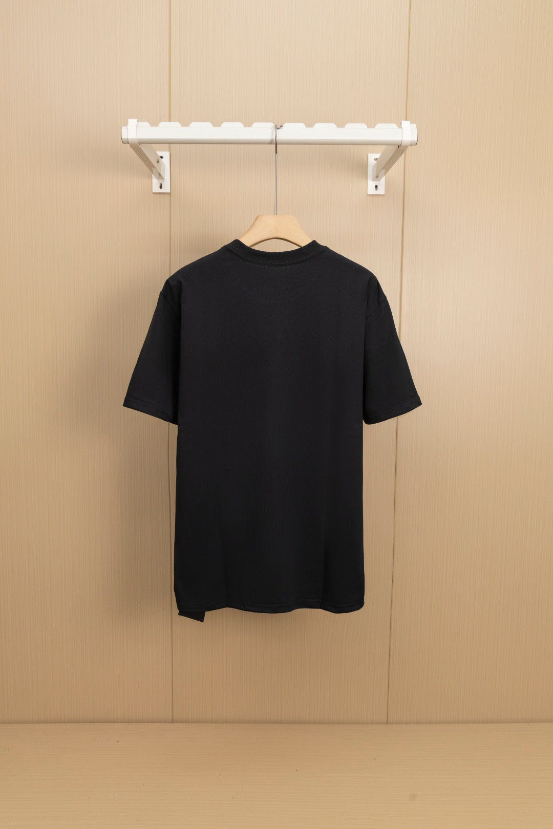 LuxluxHouse Best Quality Clothes T-shirt Arcteryx