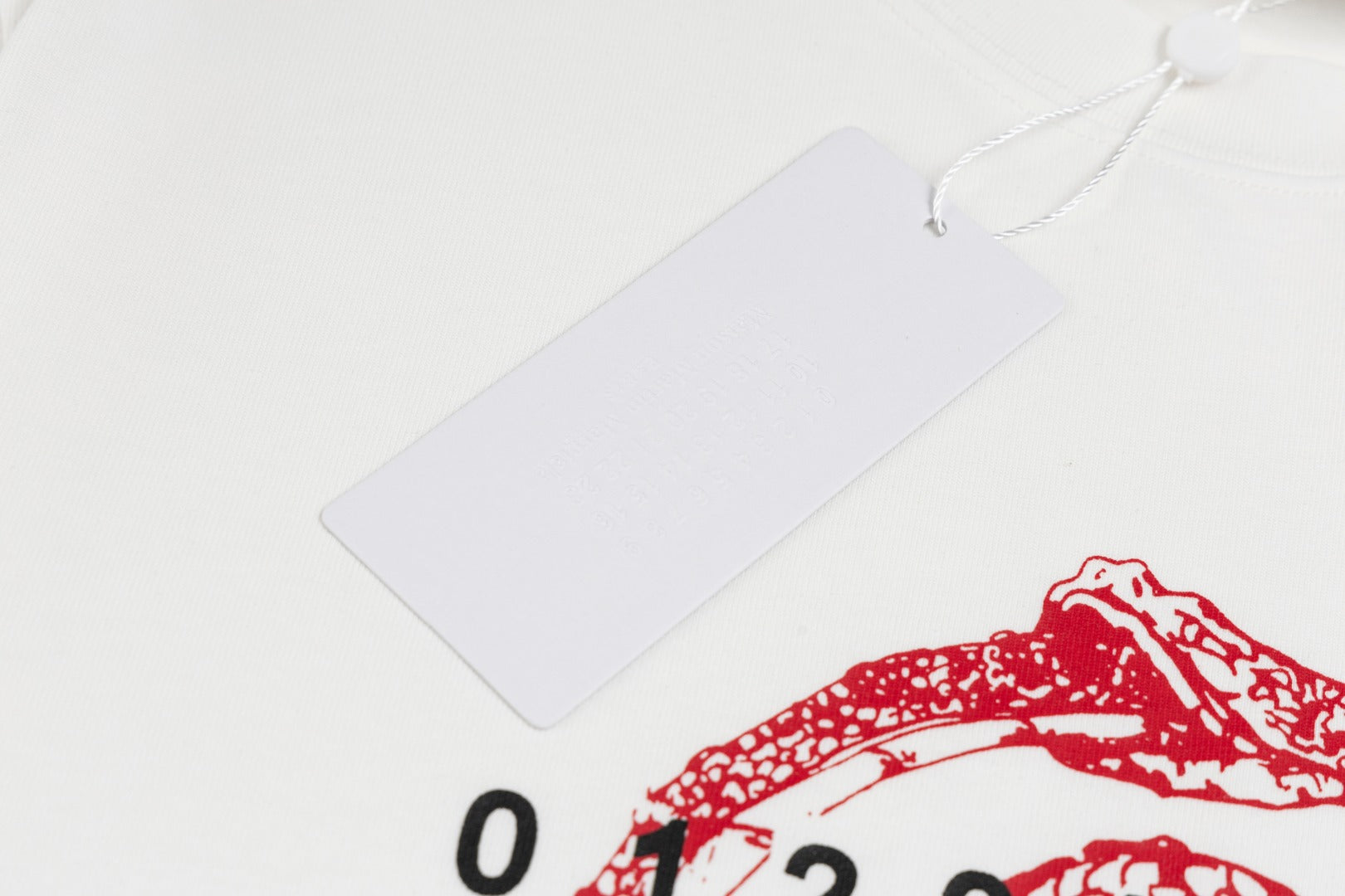 LuxluxHouse Best Quality Clothes T-shirt Chanel & Maison Margiela