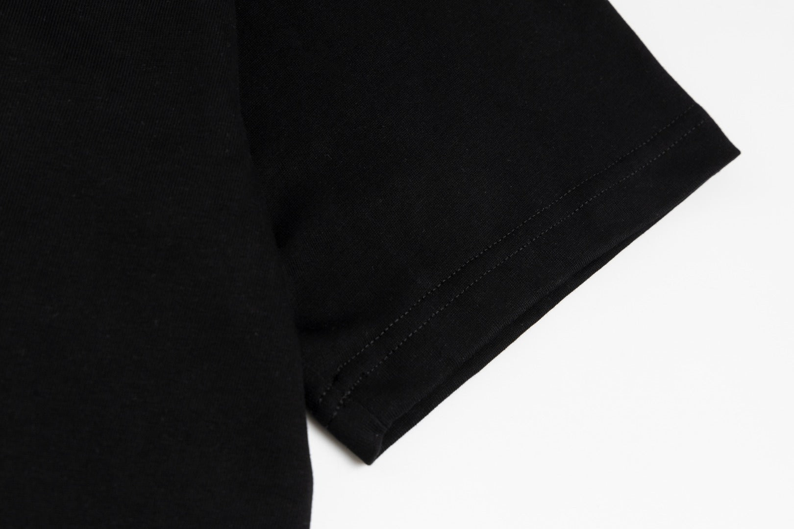 LuxluxHouse Best Quality Clothes T-shirt Chanel & Maison Margiela