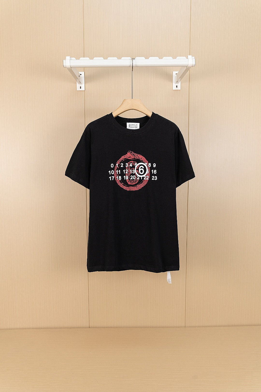 LuxluxHouse Best Quality Clothes T-shirt Chanel & Maison Margiela