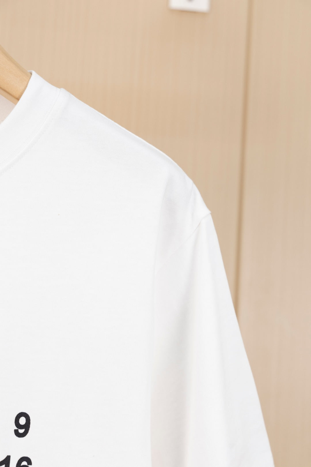 LuxluxHouse Best Quality Clothes T-shirt Chanel & Maison Margiela