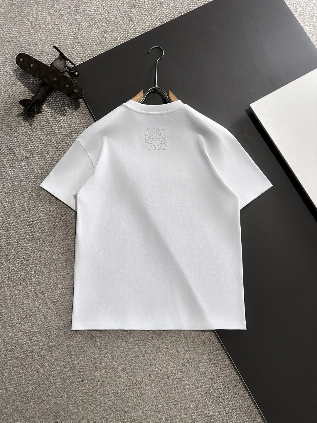 LuxluxHouse Best Quality Clothes T-shirt Loewe