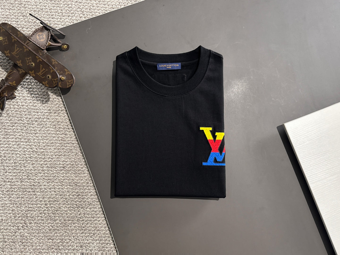 LuxluxHouse Best Quality Clothes T-shirt Louis Vuitton