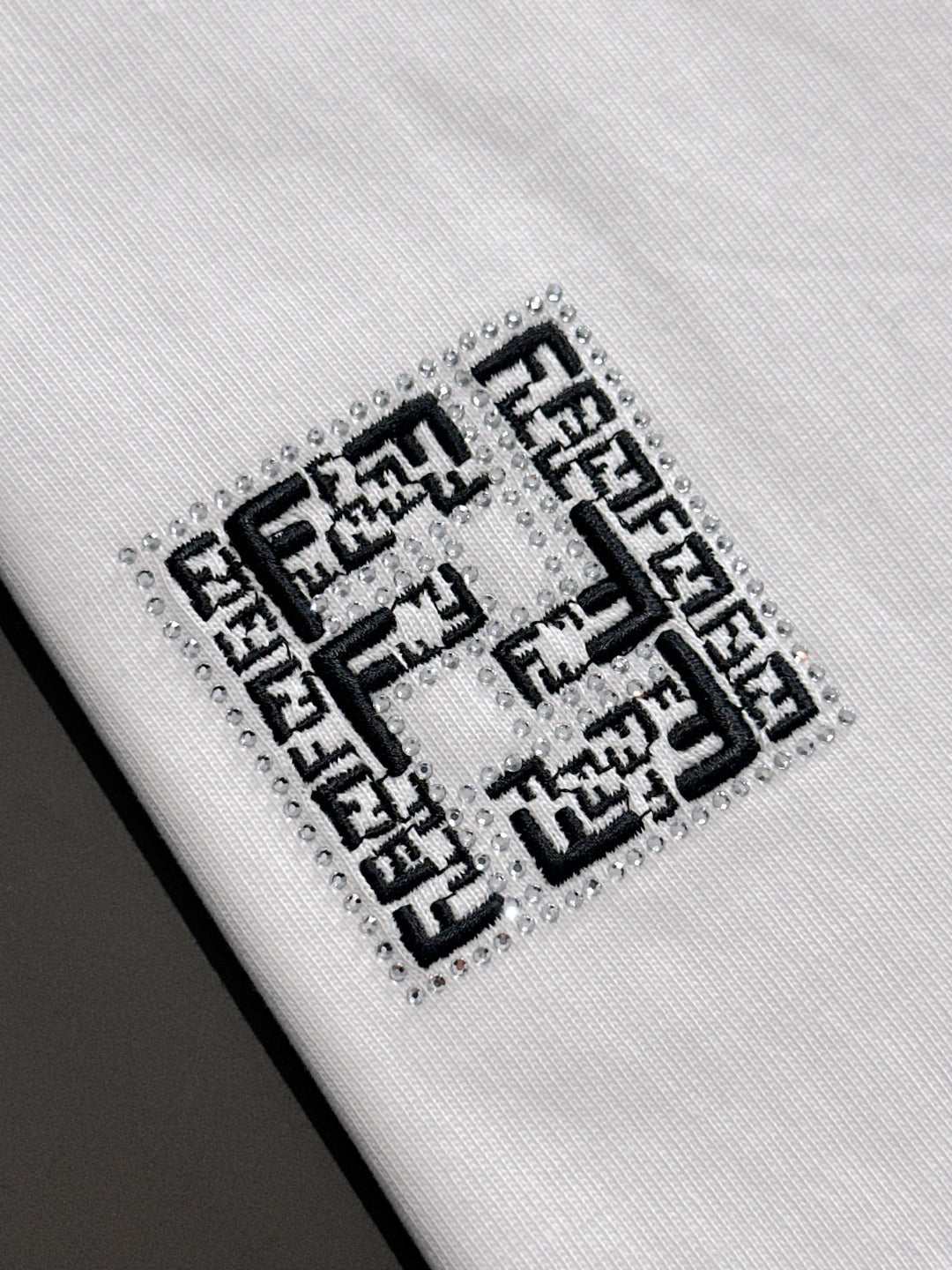 LuxluxHouse Best Quality Clothes Fendi T-shirt