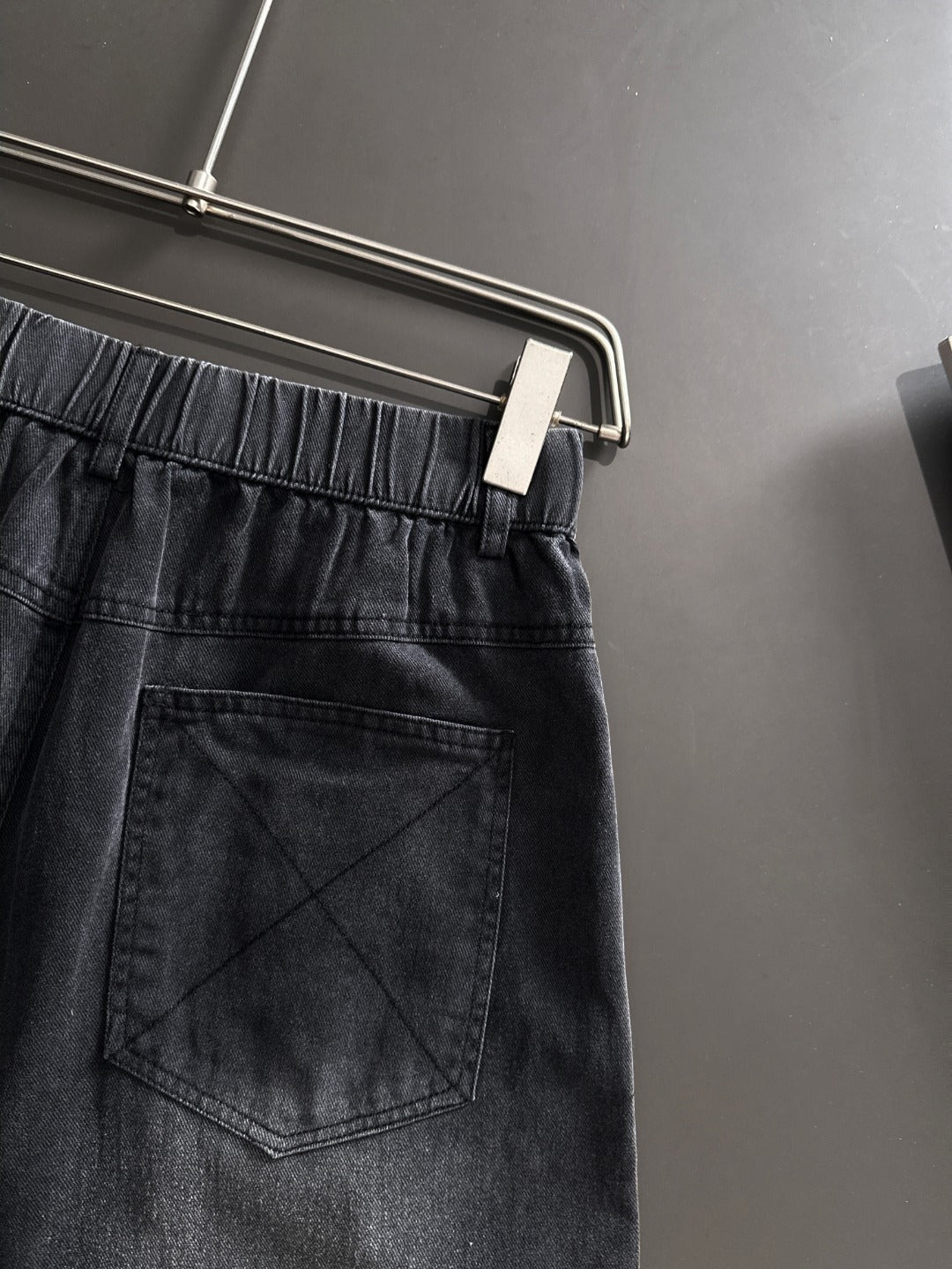 LuxluxHouse Best Quality Clothes Pants Moncler