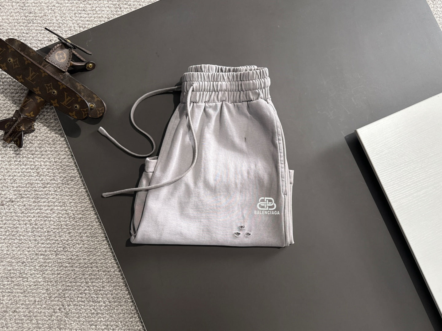 LuxluxHouse Best Quality Clothes Balenciaga Pants