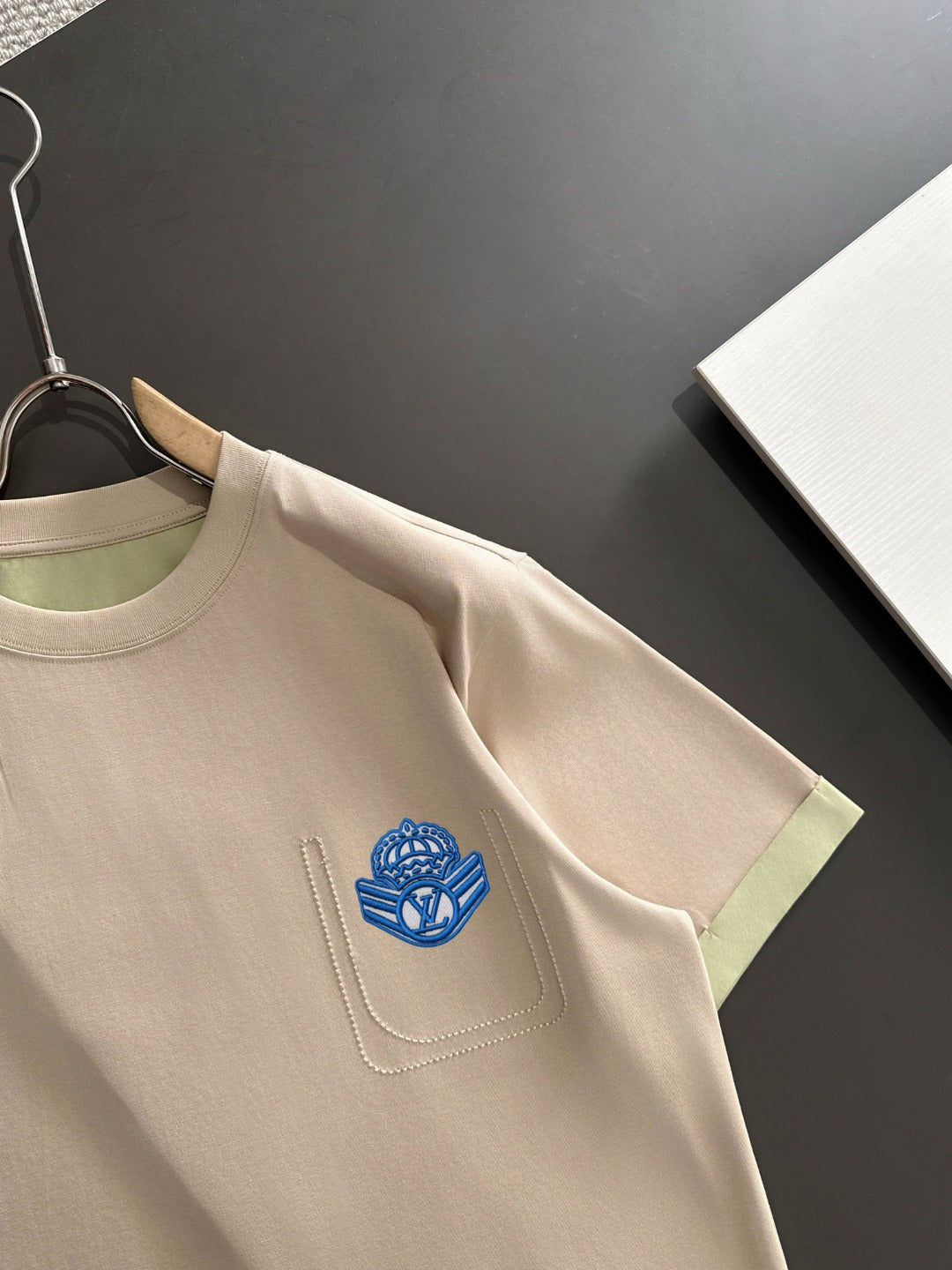 LuxluxHouse Best Quality Clothes T-shirt Louis Vuitton