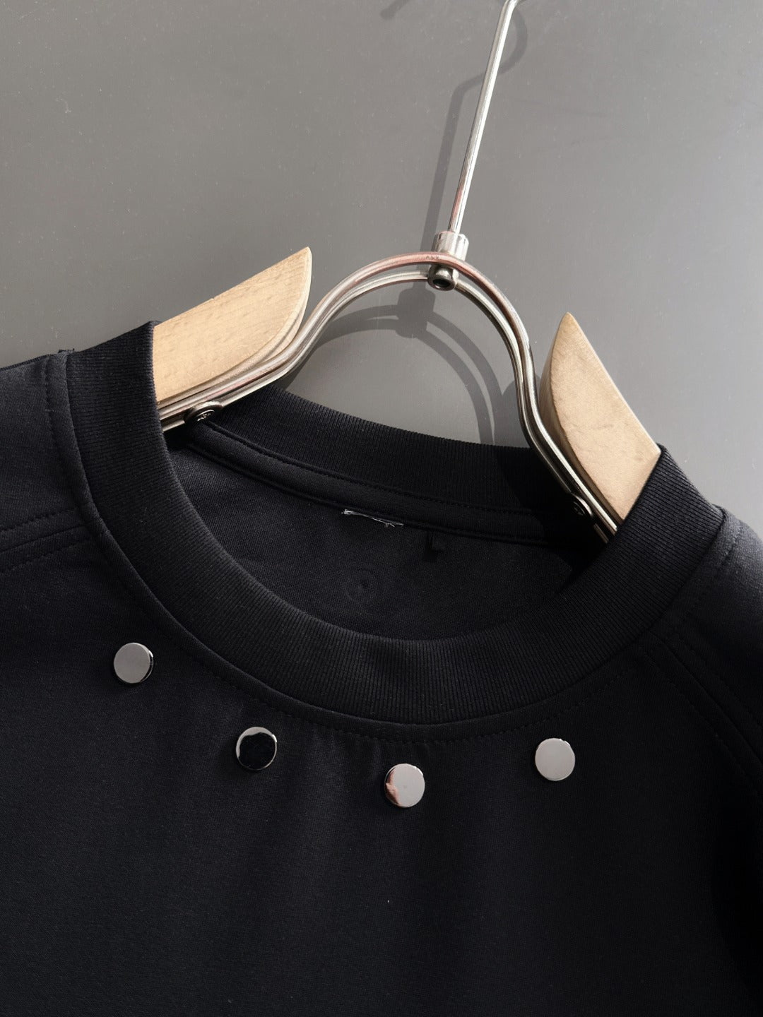 LuxluxHouse Best Quality Clothes T-shirt Loewe