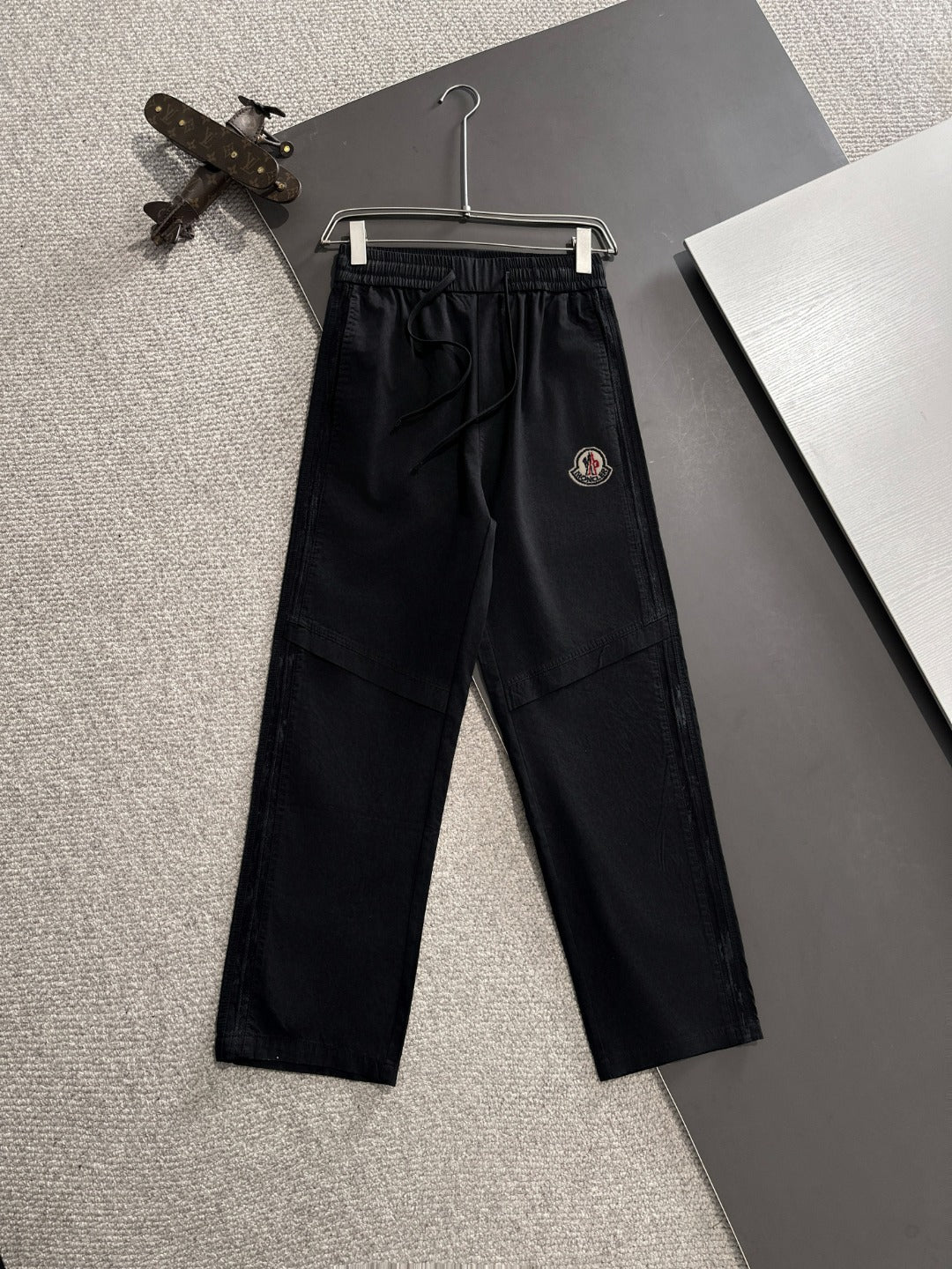 LuxluxHouse Best Quality Clothes Pants Moncler