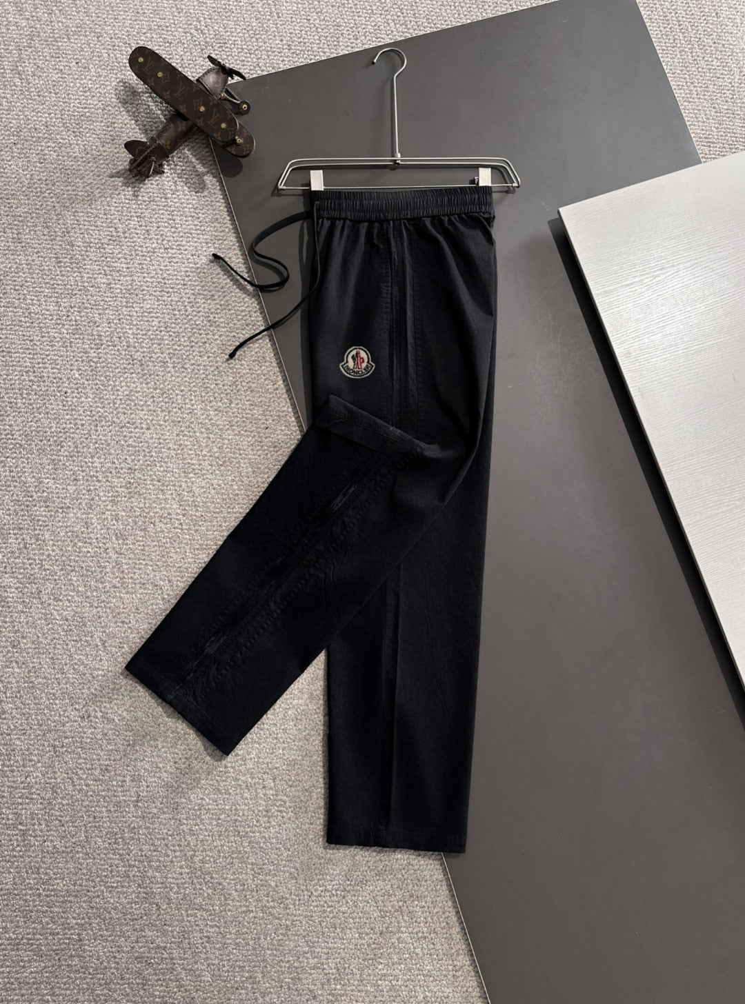 LuxluxHouse Best Quality Clothes Pants Moncler