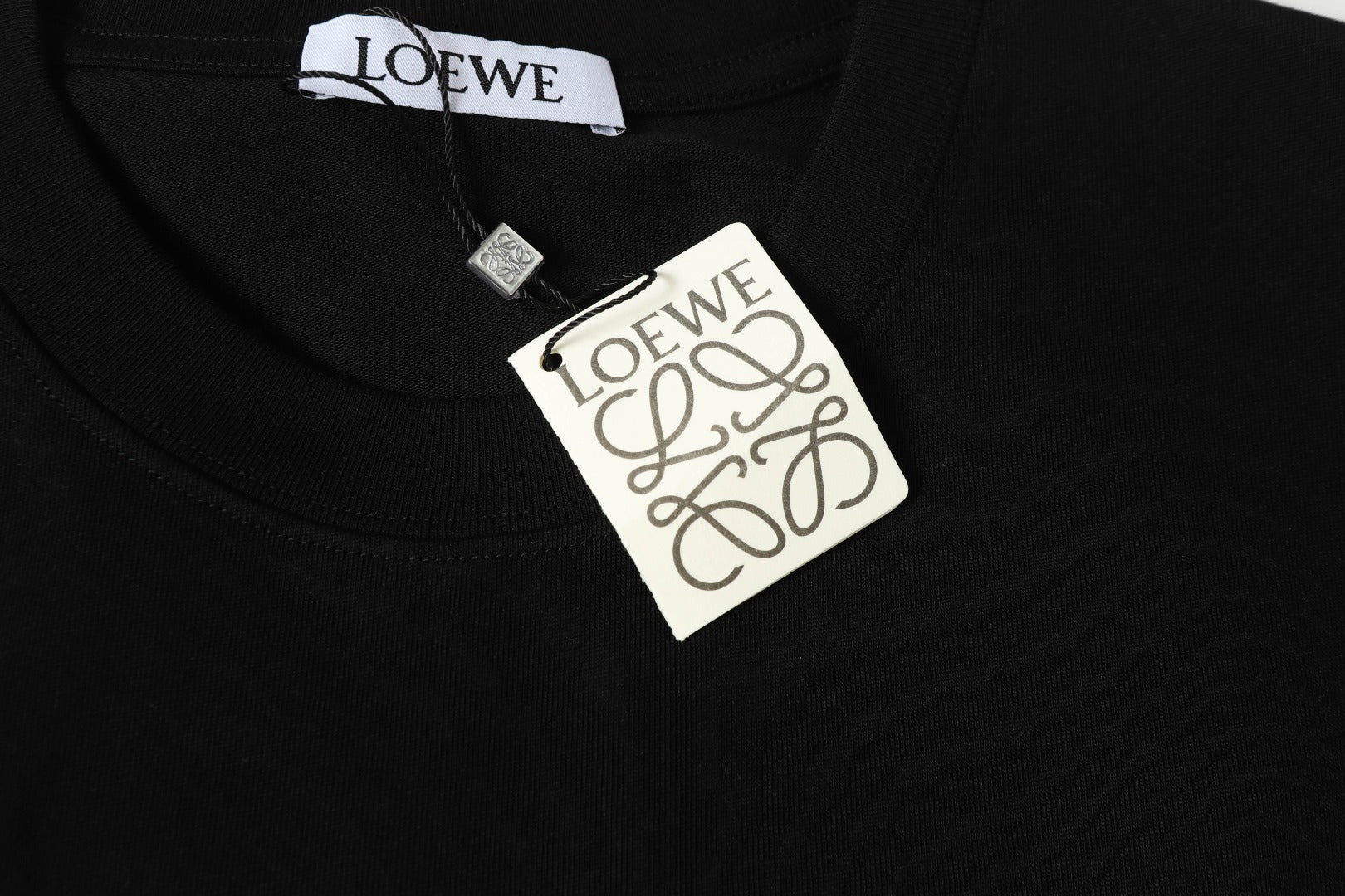 LuxluxHouse Best Quality Clothes T-shirt Loewe