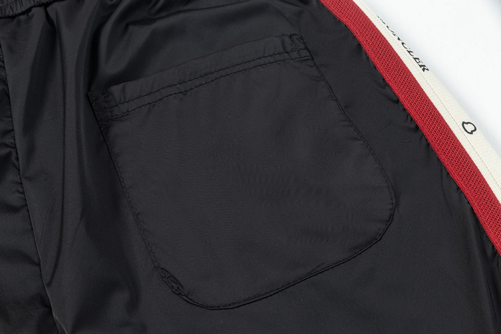 LuxluxHouse Best Quality Clothes Pants Moncler