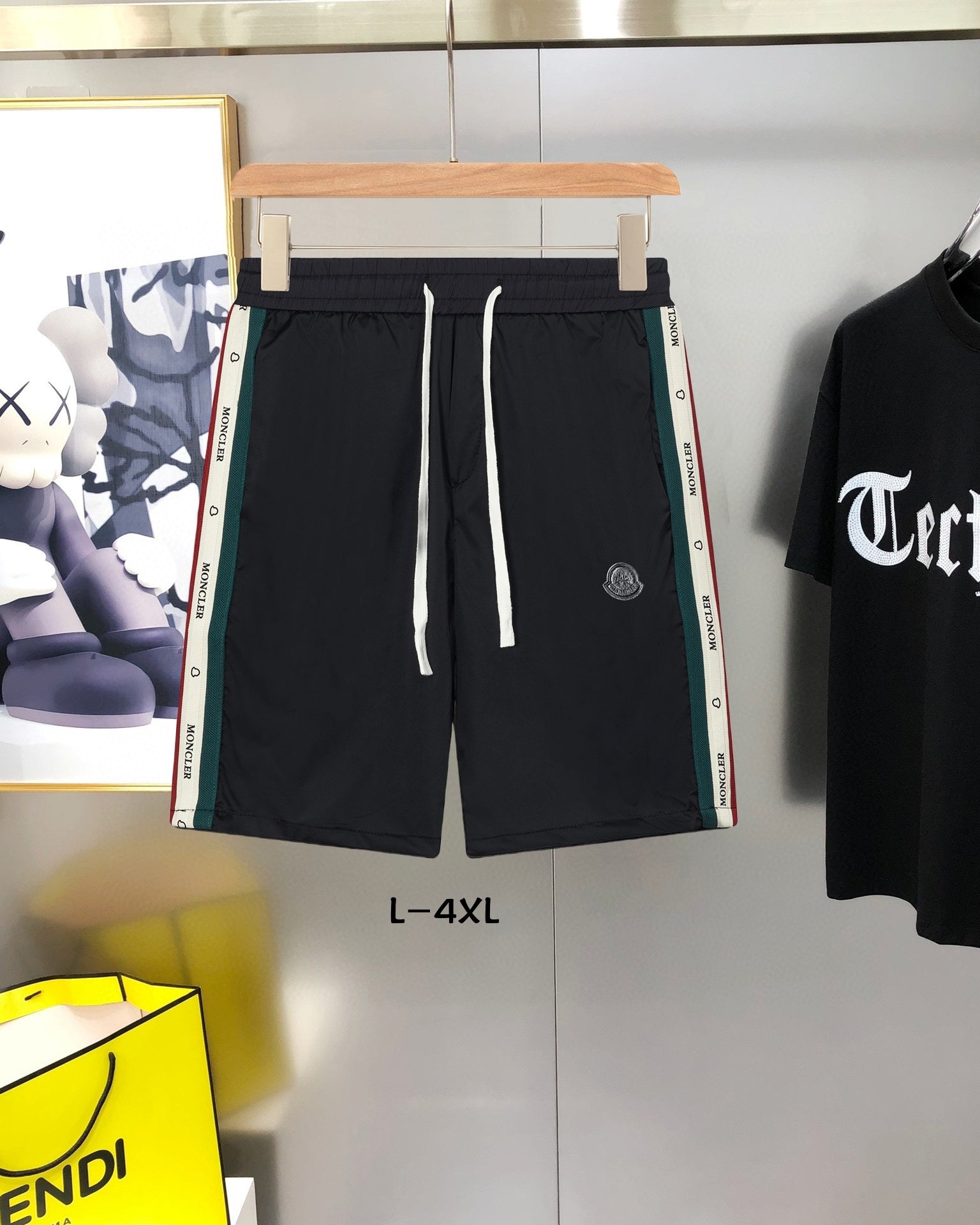 LuxluxHouse Best Quality Clothes Pants Moncler