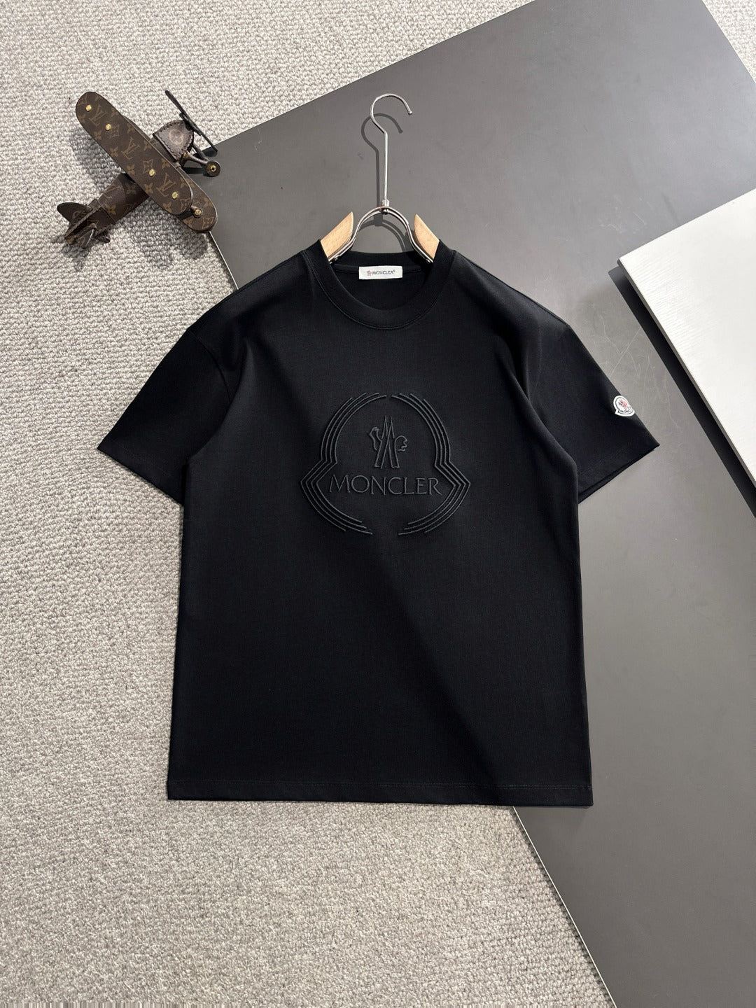 LuxluxHouse Best Quality Clothes T-shirt Moncler