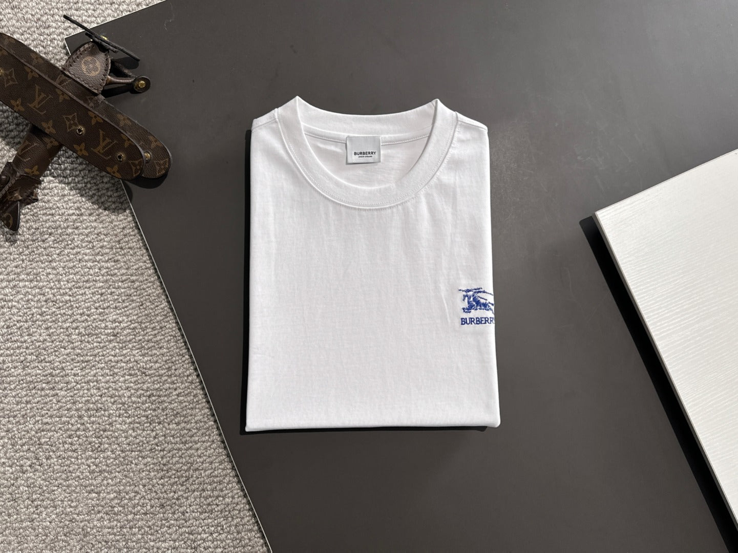 LuxluxHouse Best Quality Clothes Burberry T-shirt
