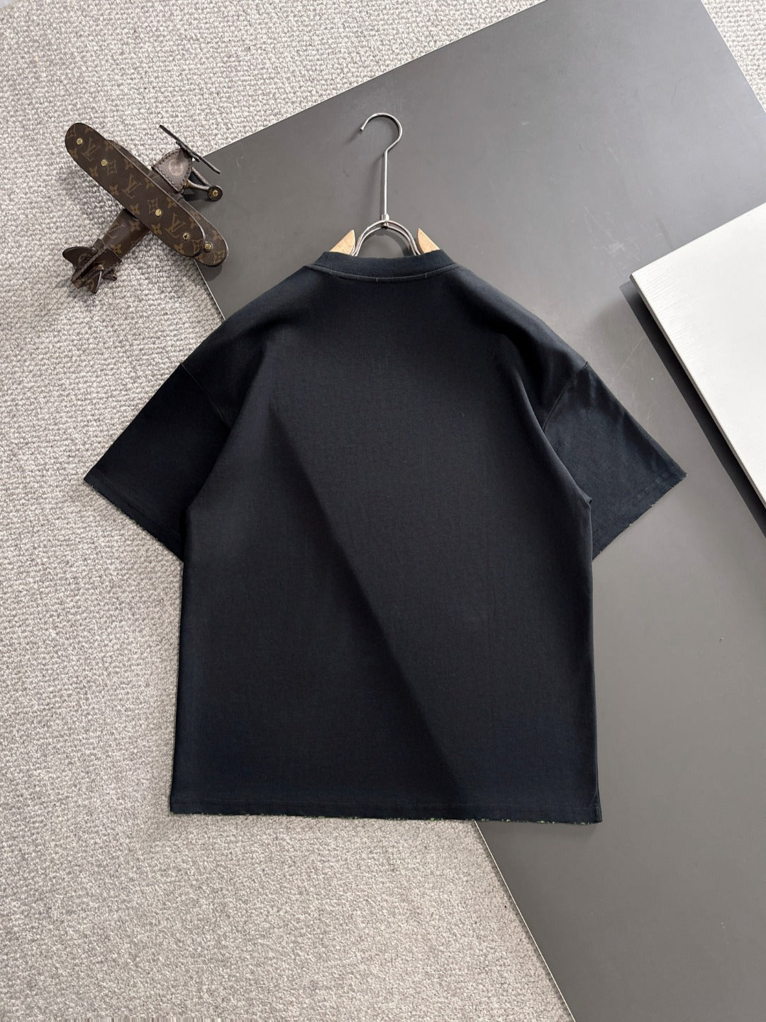 LuxluxHouse Best Quality Clothes T-shirt Loewe